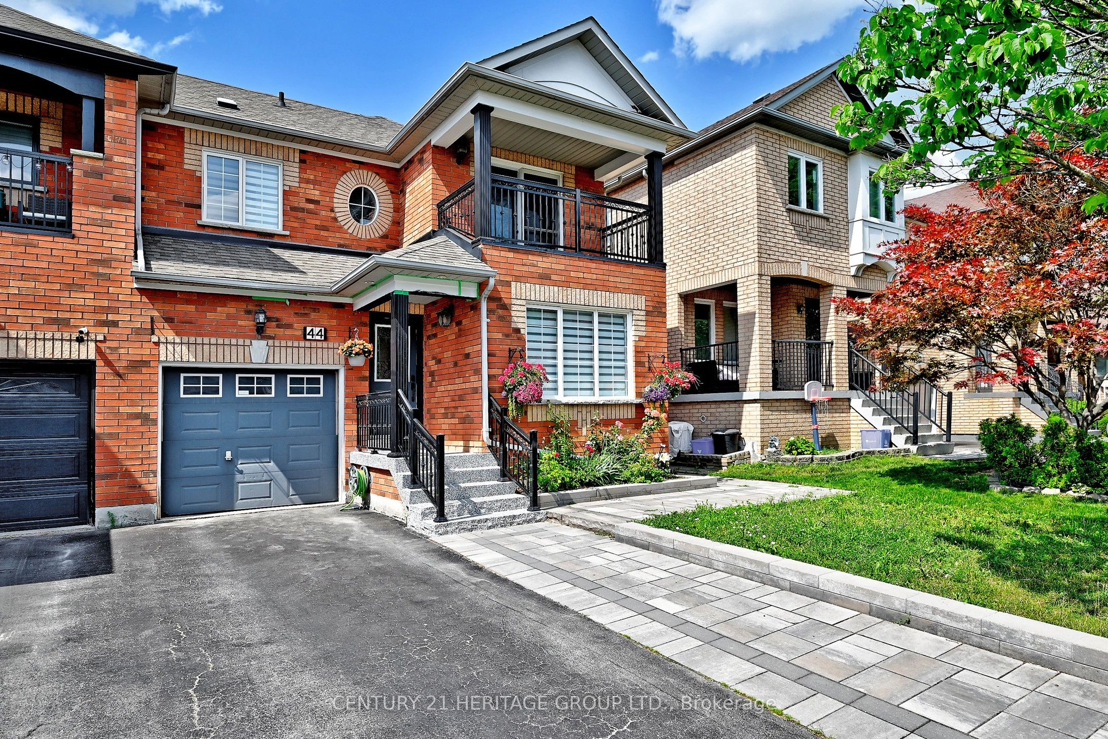 44 Equator Crescent, Vaughan, ON L6A 2Y9 photo 2