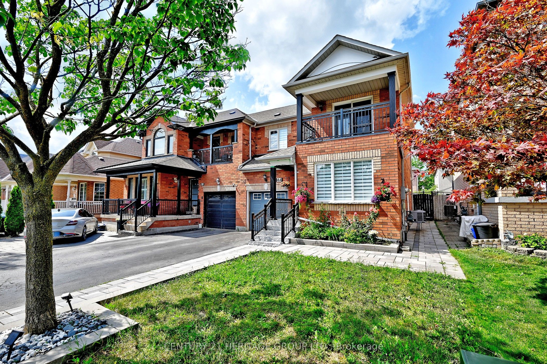 44 Equator Crescent, Vaughan, ON L6A 2Y9 photo 3