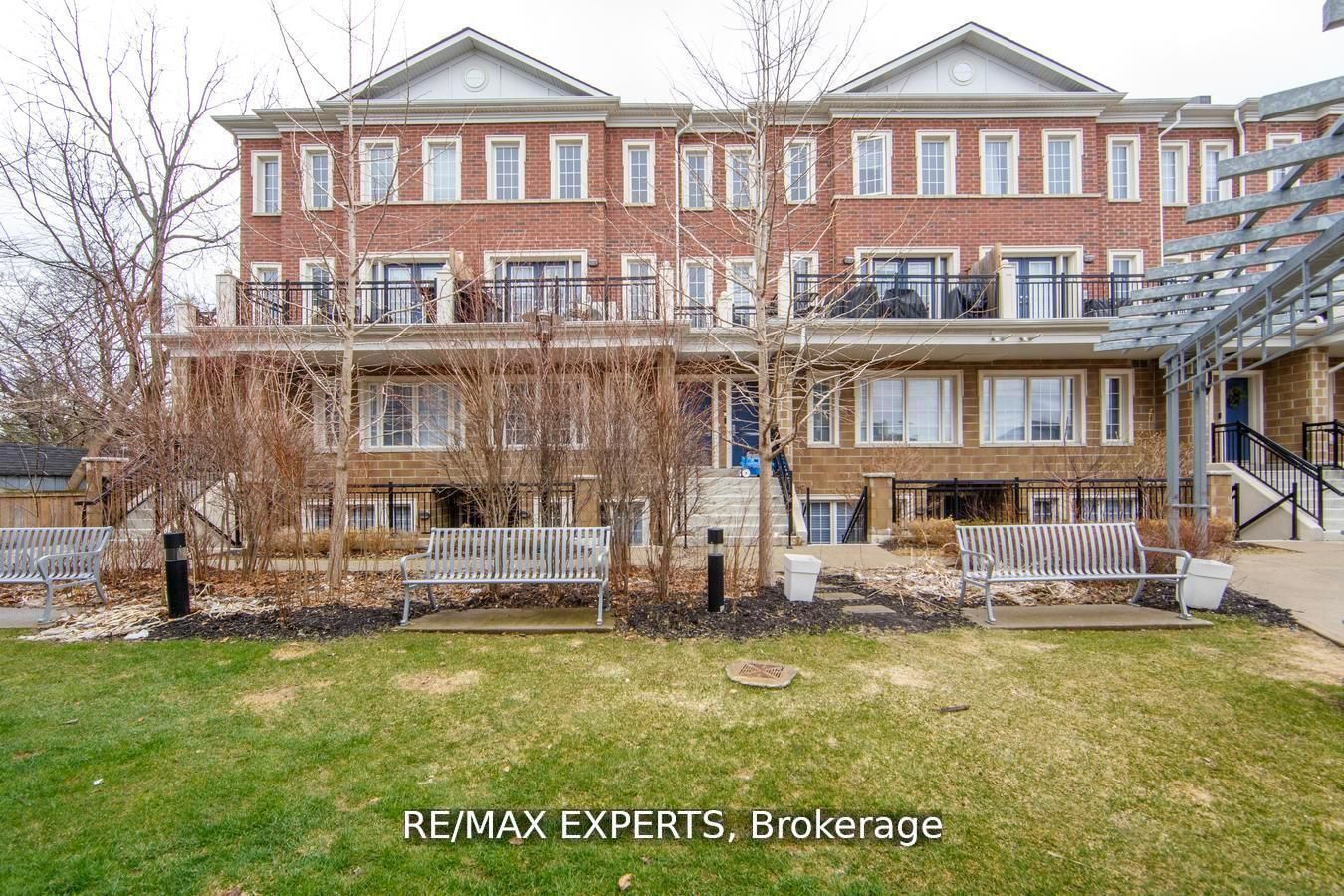 26 Bruce Street C03, Vaughan, ON L4L 0H4 photo 3