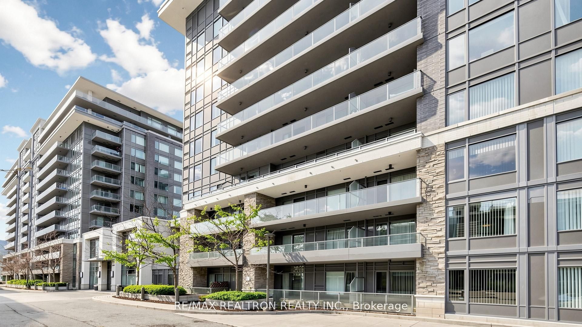 277 South Park Road 203, Markham, ON L3T 0B7 photo 3