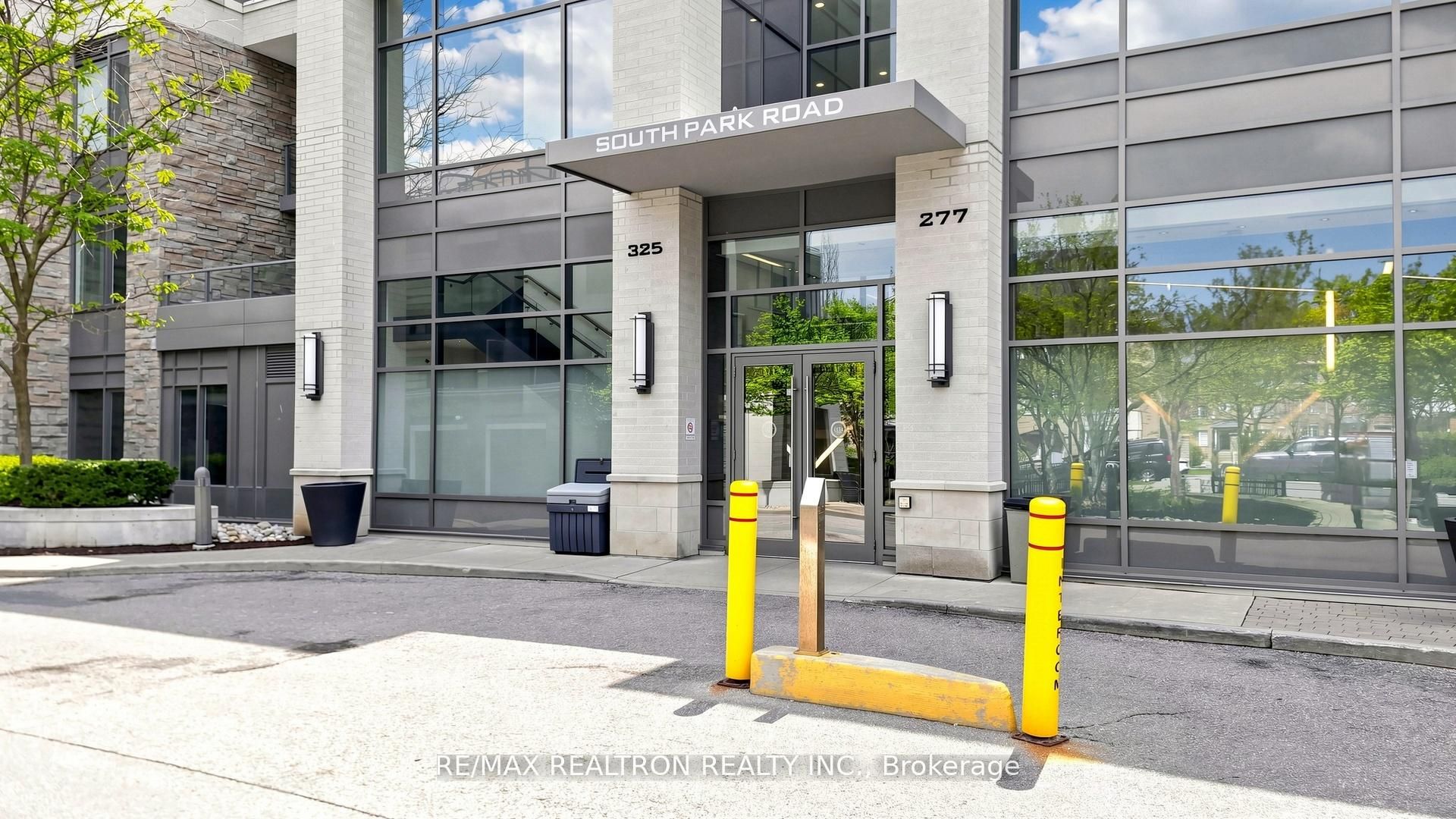 277 South Park Road 203, Markham, ON L3T 0B7 photo 5