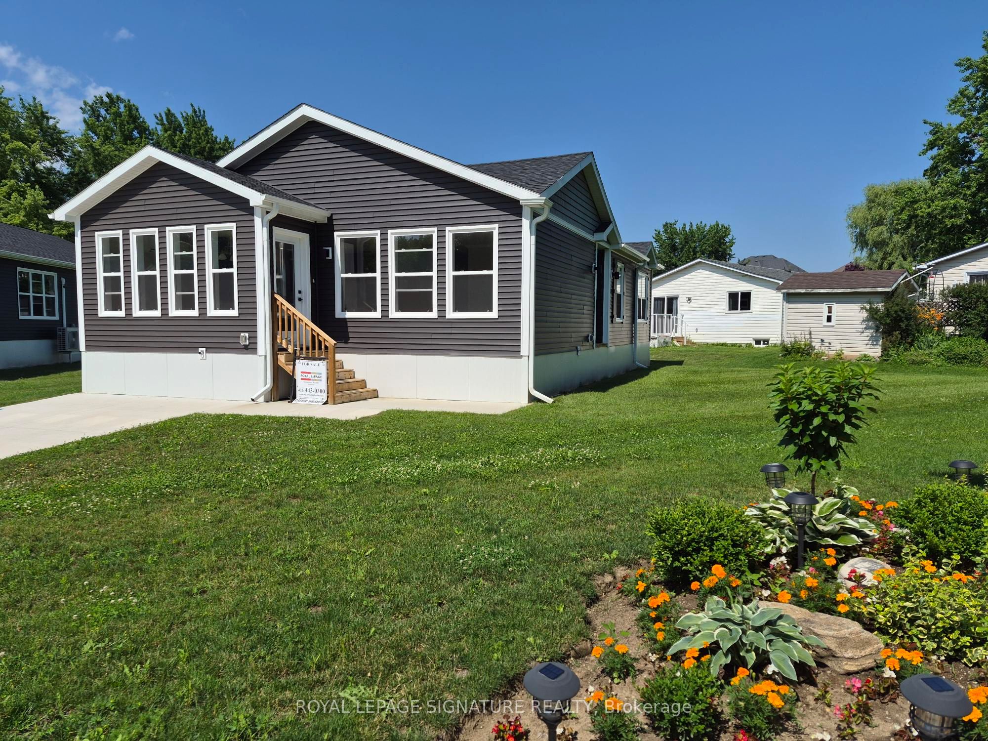 18 Briarwood Place, Innisfil, ON L0L 1L0