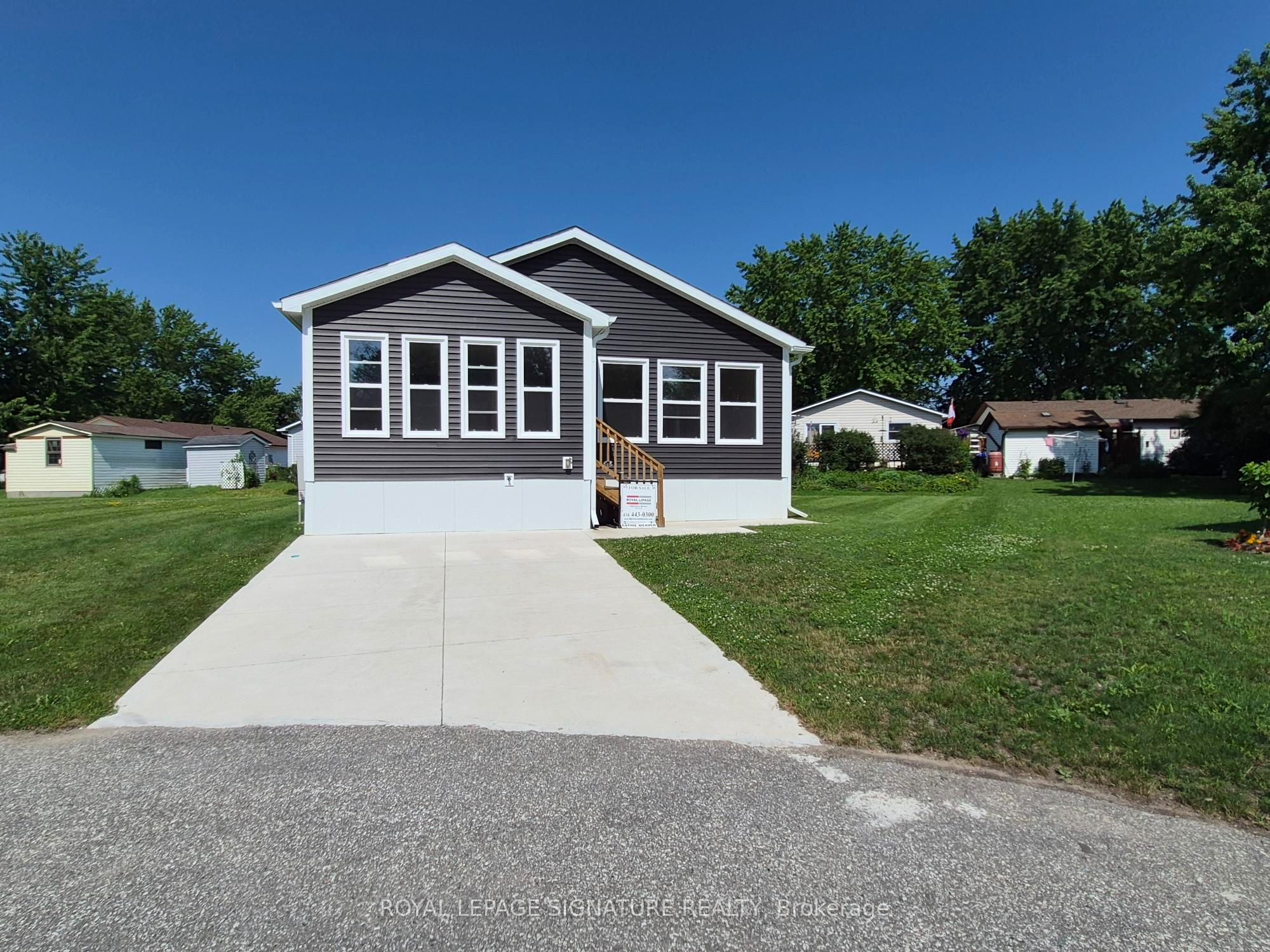18 Briarwood Place, Innisfil, ON L0L 1L0 photo 3