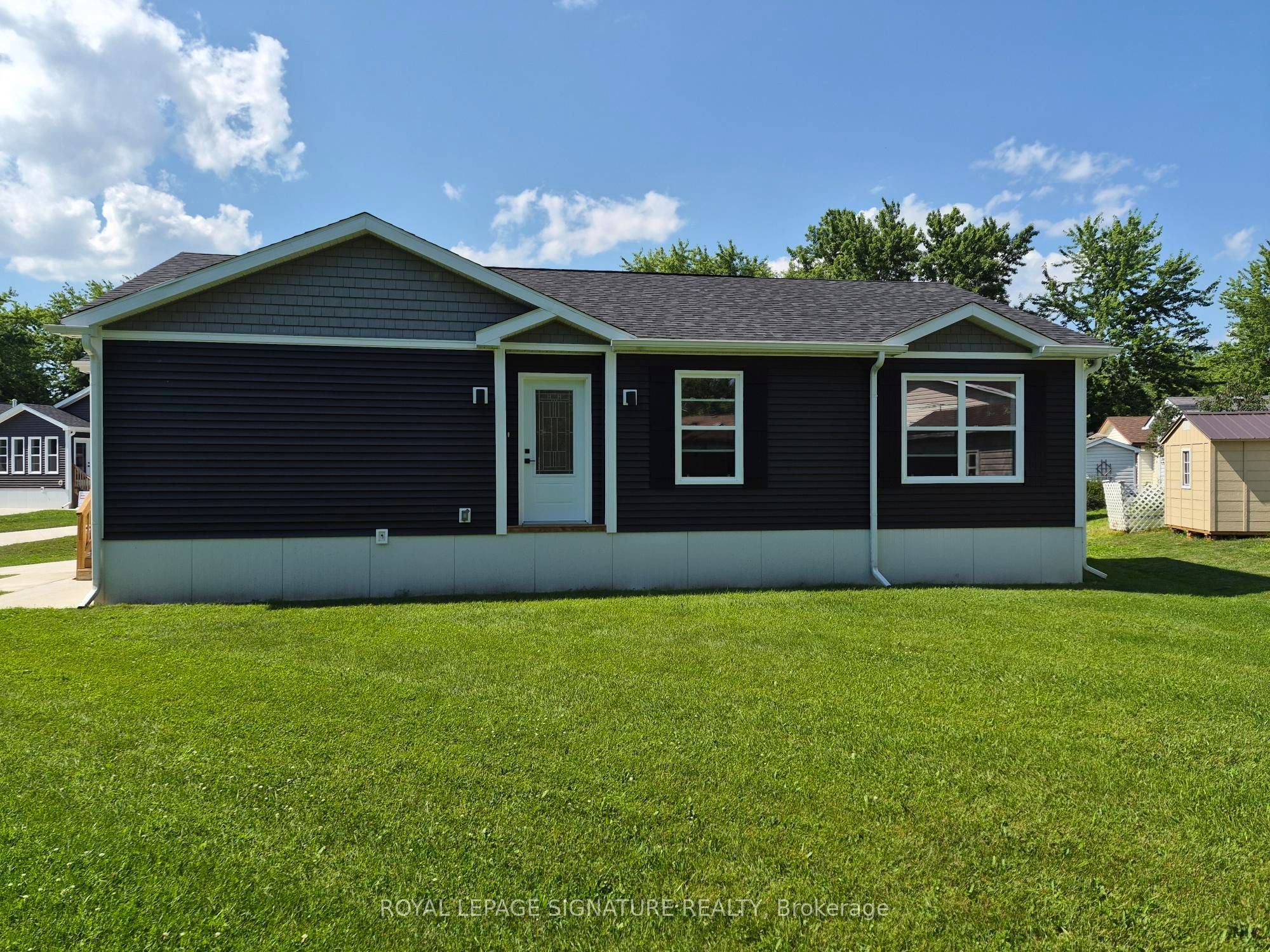18 Briarwood Place, Innisfil, ON L0L 1L0 photo 4