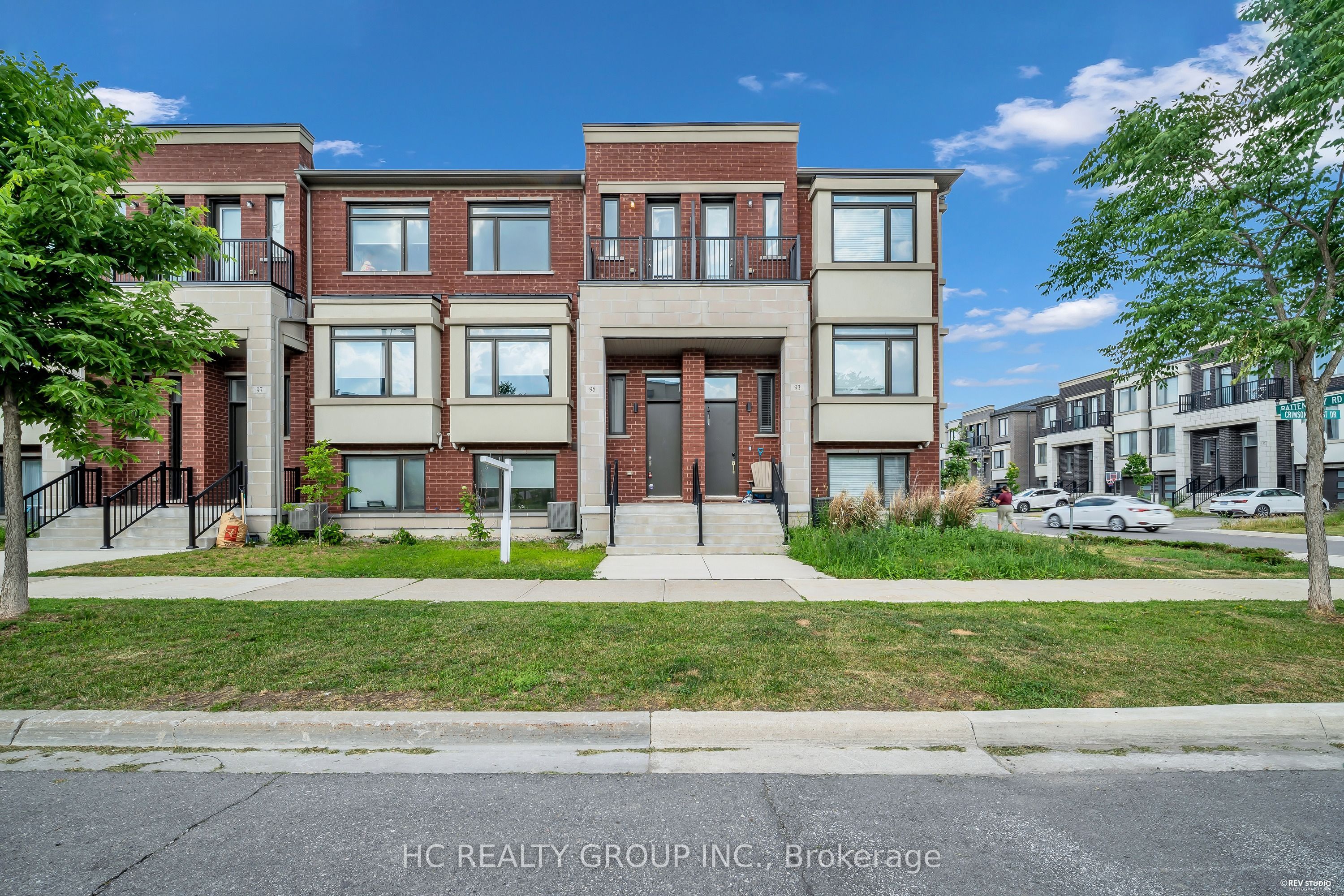 95 Crimson Forest Drive, Vaughan, ON L6A 5C6 photo 3