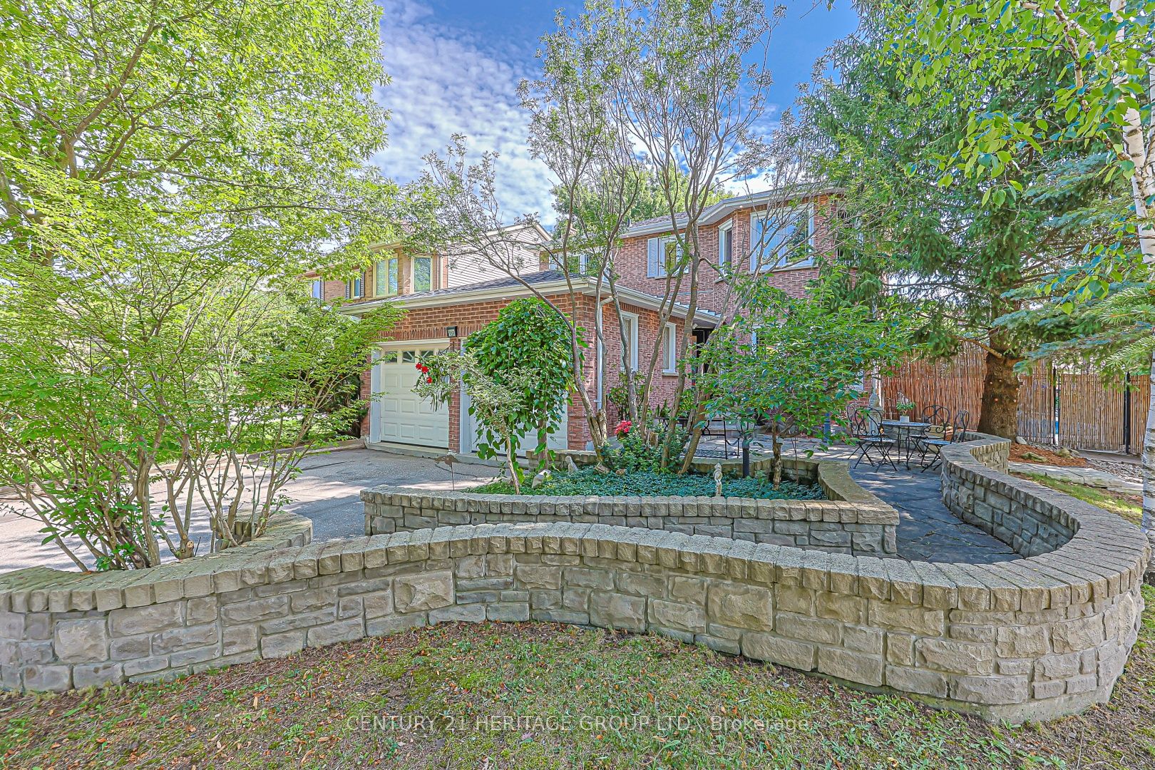 169 Delayne Drive, Aurora, ON L4G 5B7 photo 3