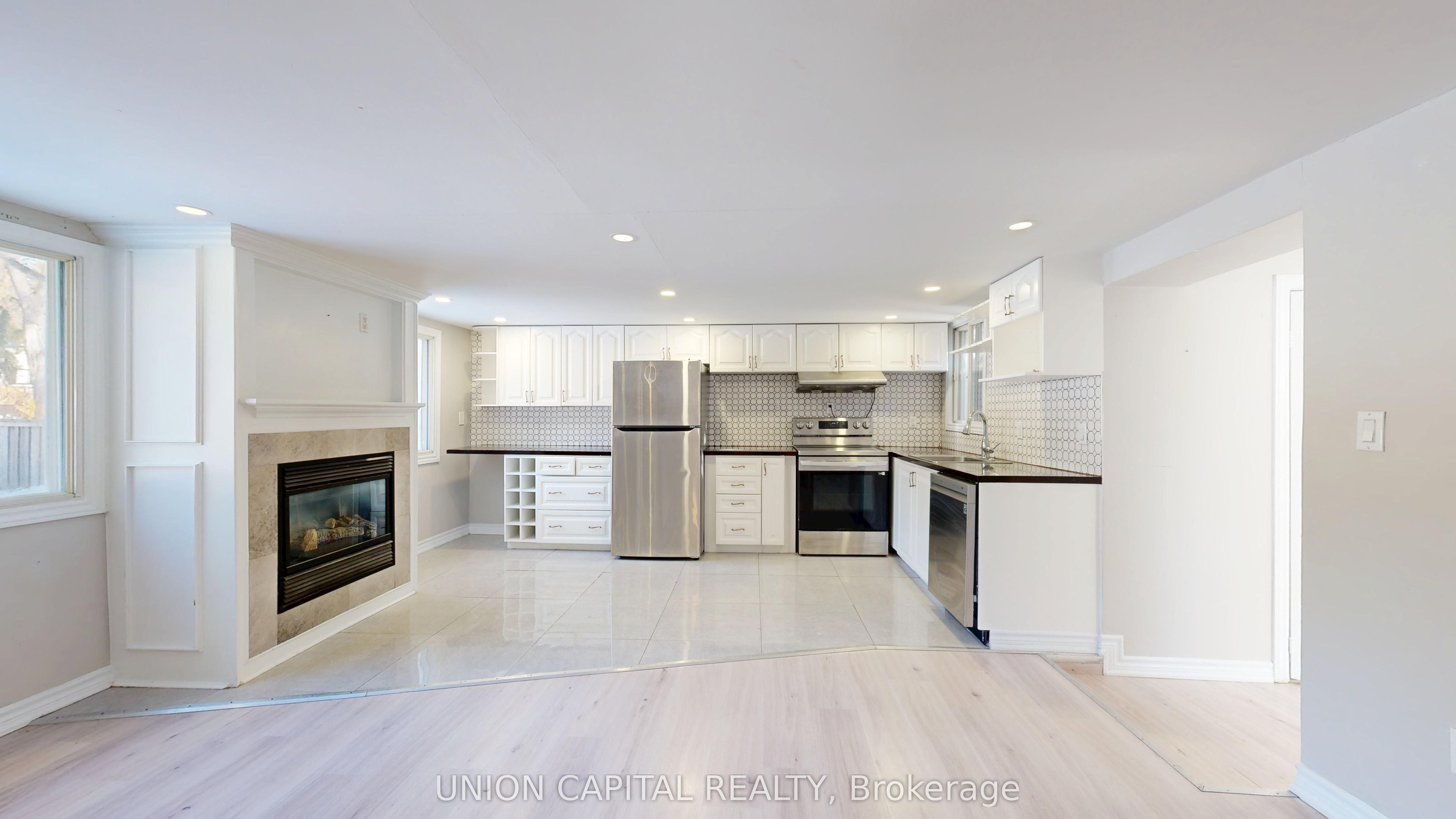 27 Connor Drive, Whitchurch-Stouffville, ON L4A 2Z1 photo 5