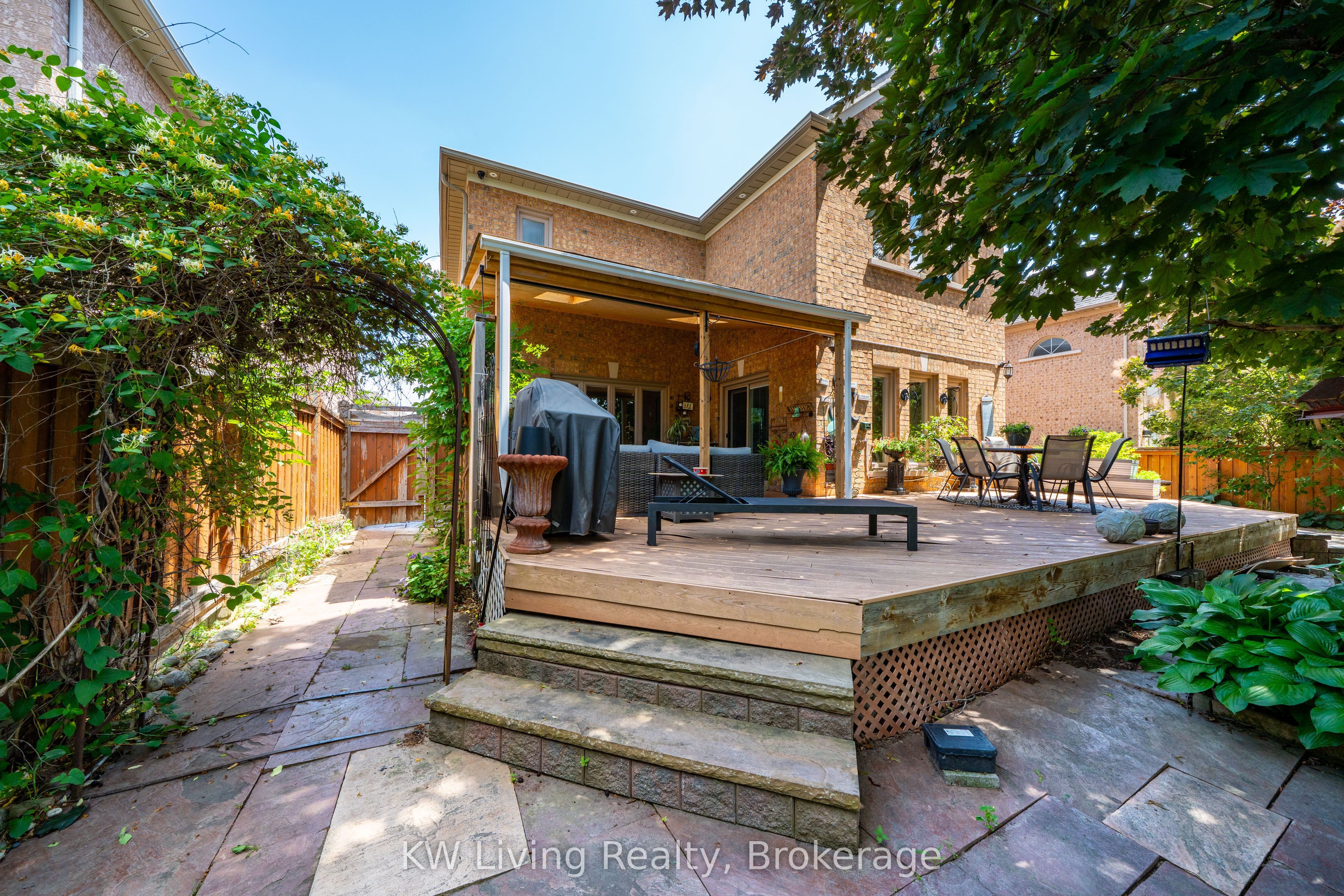 76 Silver Rose Crescent, Markham, ON L6C 1W6 photo 5