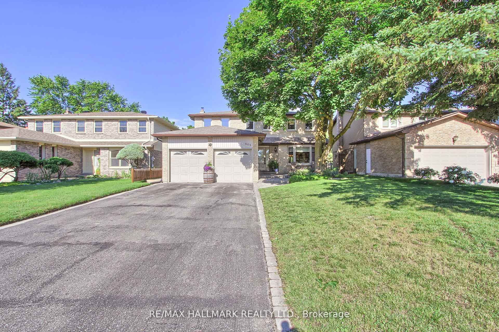 865 Arnold Crescent, Newmarket, ON L3Y 2E4 photo 4