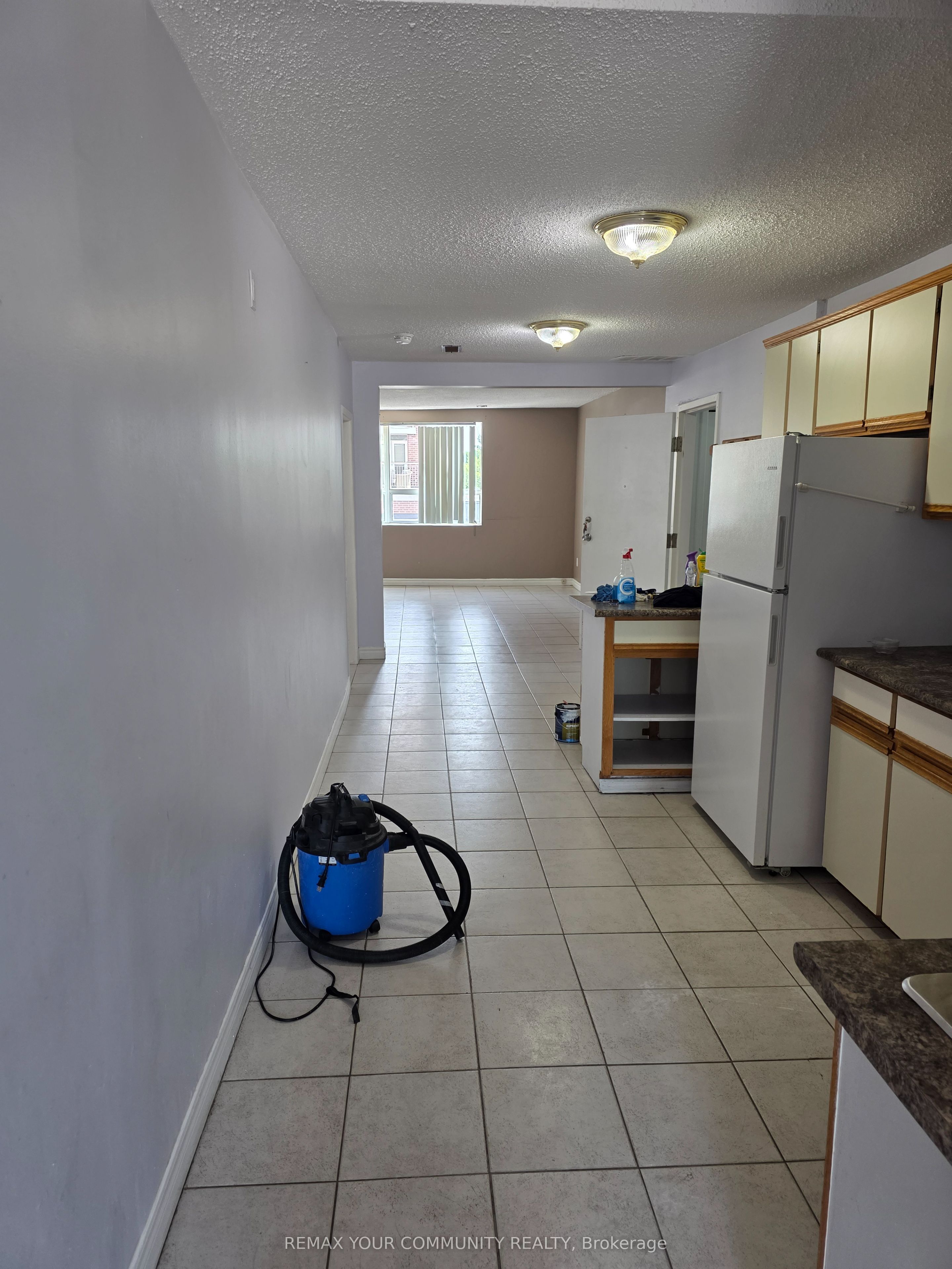 10088 Yonge Street 2, Richmond Hill, ON L4C 1T8 photo 3