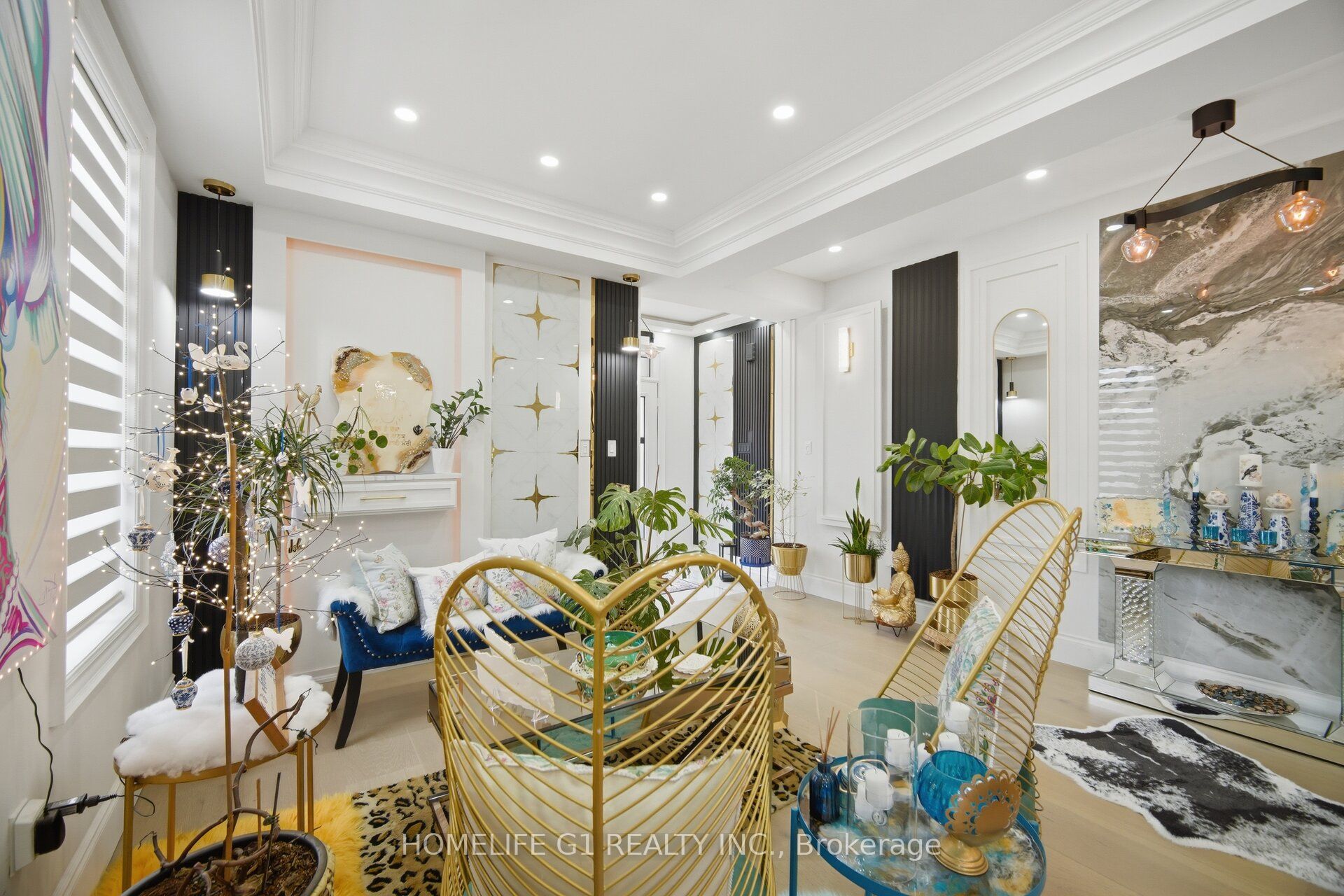 16 Coldwell Bay Circle, Vaughan, ON L4H 5E9 photo 3
