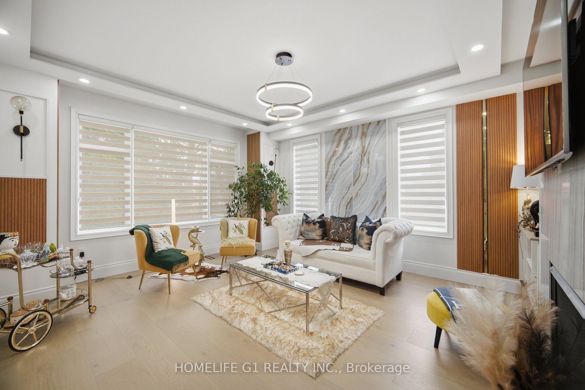 16 Coldwell Bay Circle, Vaughan, ON L4H 5E9 photo 4
