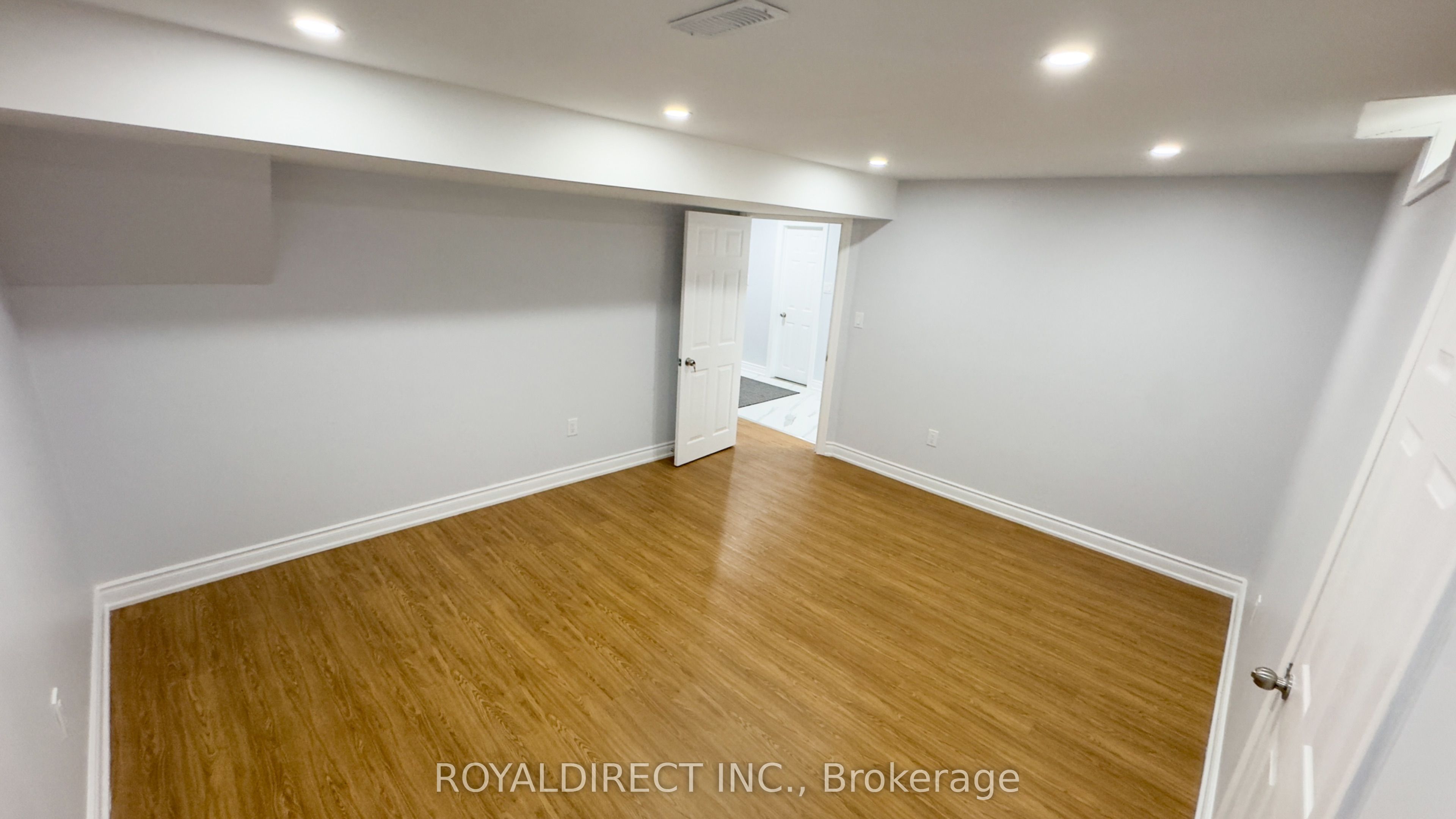 18 Gunning Crescent E, New Tecumseth, ON L0G 1W0 photo 4