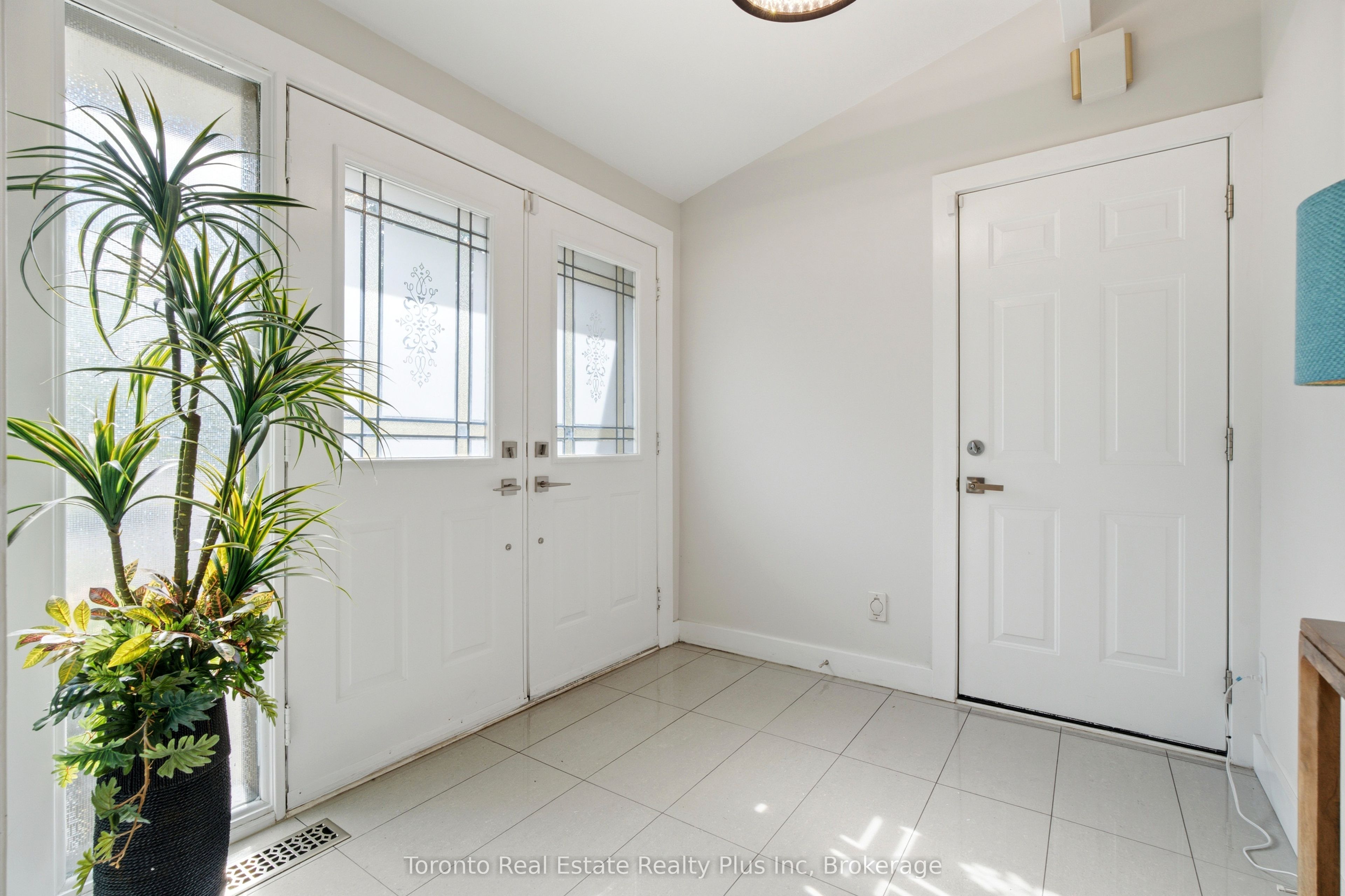 39 Dove Lane, Markham, ON L3T 1W1 photo 5