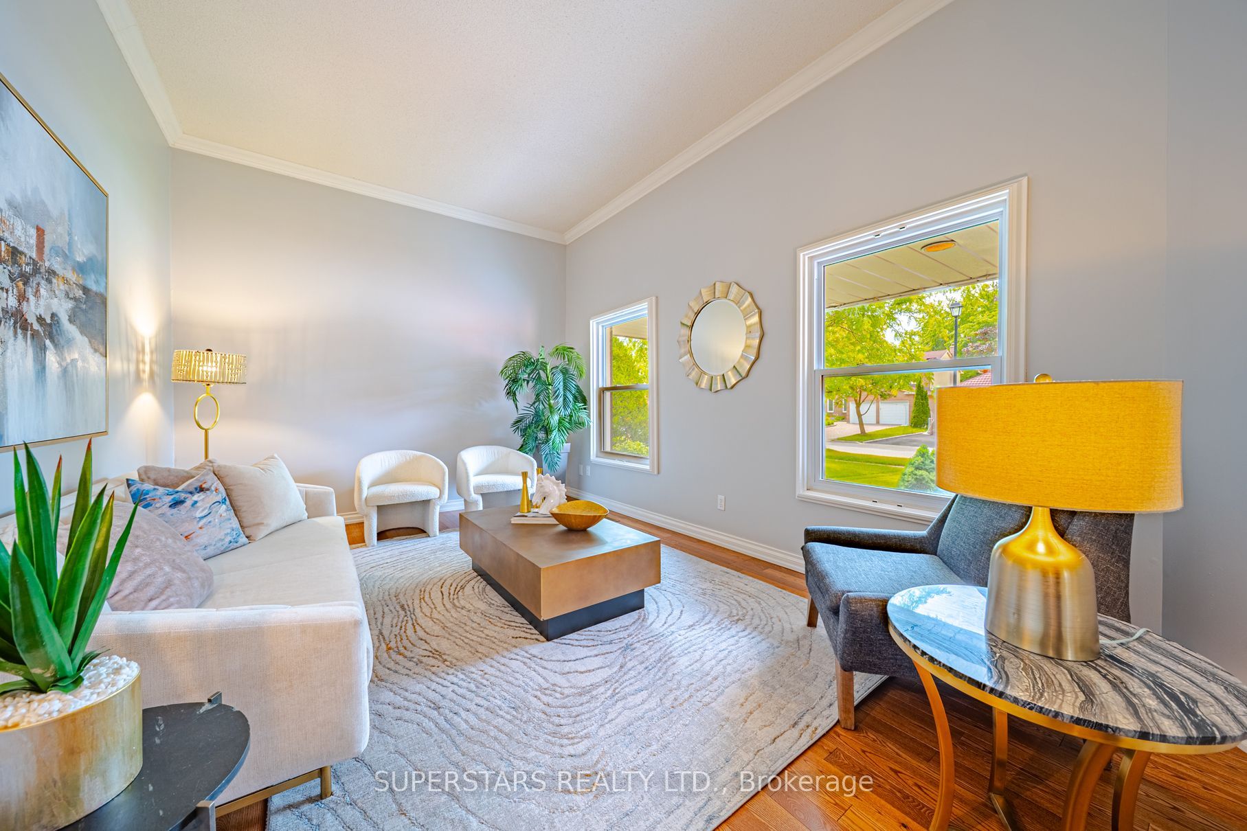 99 Peevers Crescent, Newmarket, ON L3Y 7T2 photo 4
