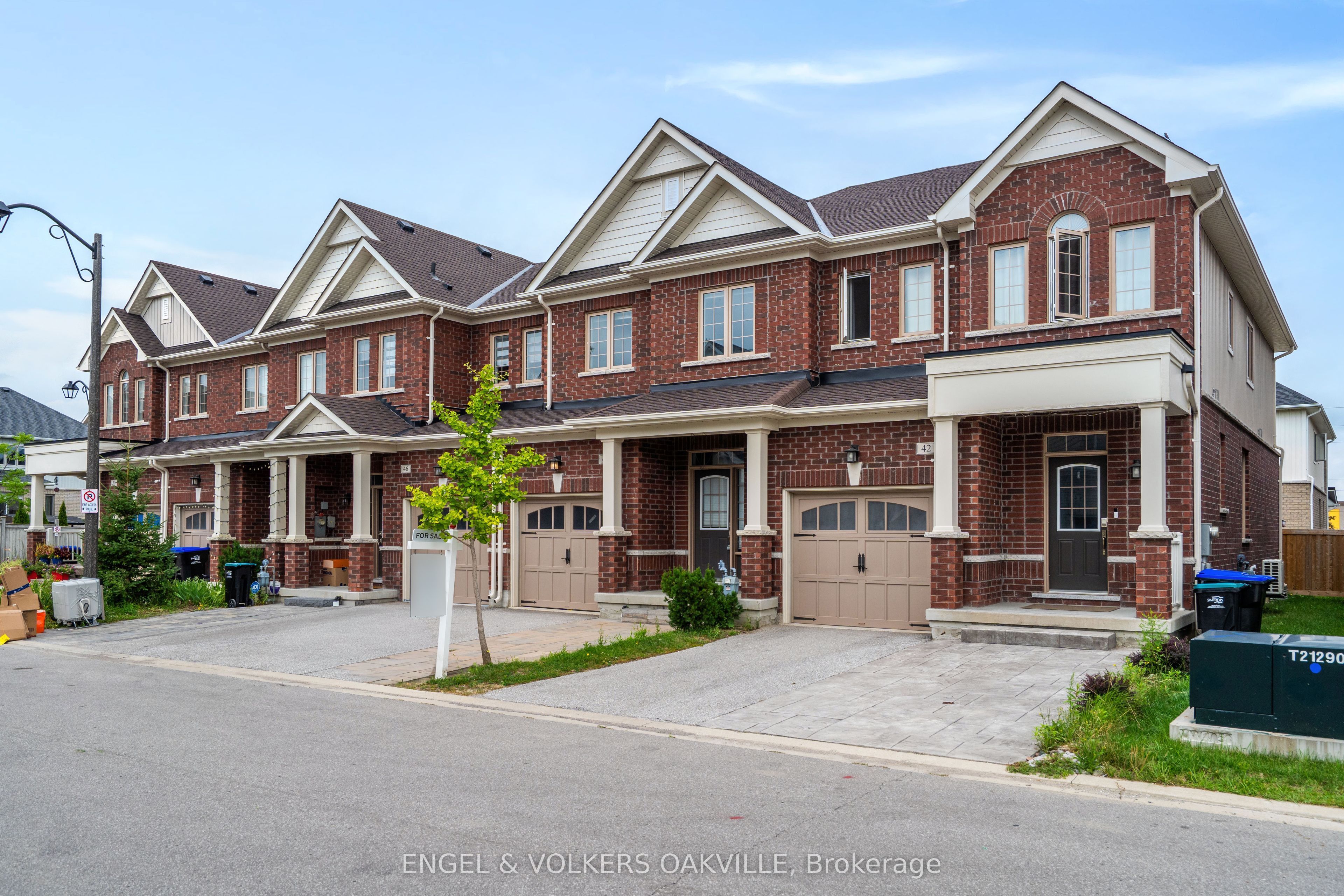 44 Clifford Crescent, New Tecumseth, ON L0G 1W0 photo 2