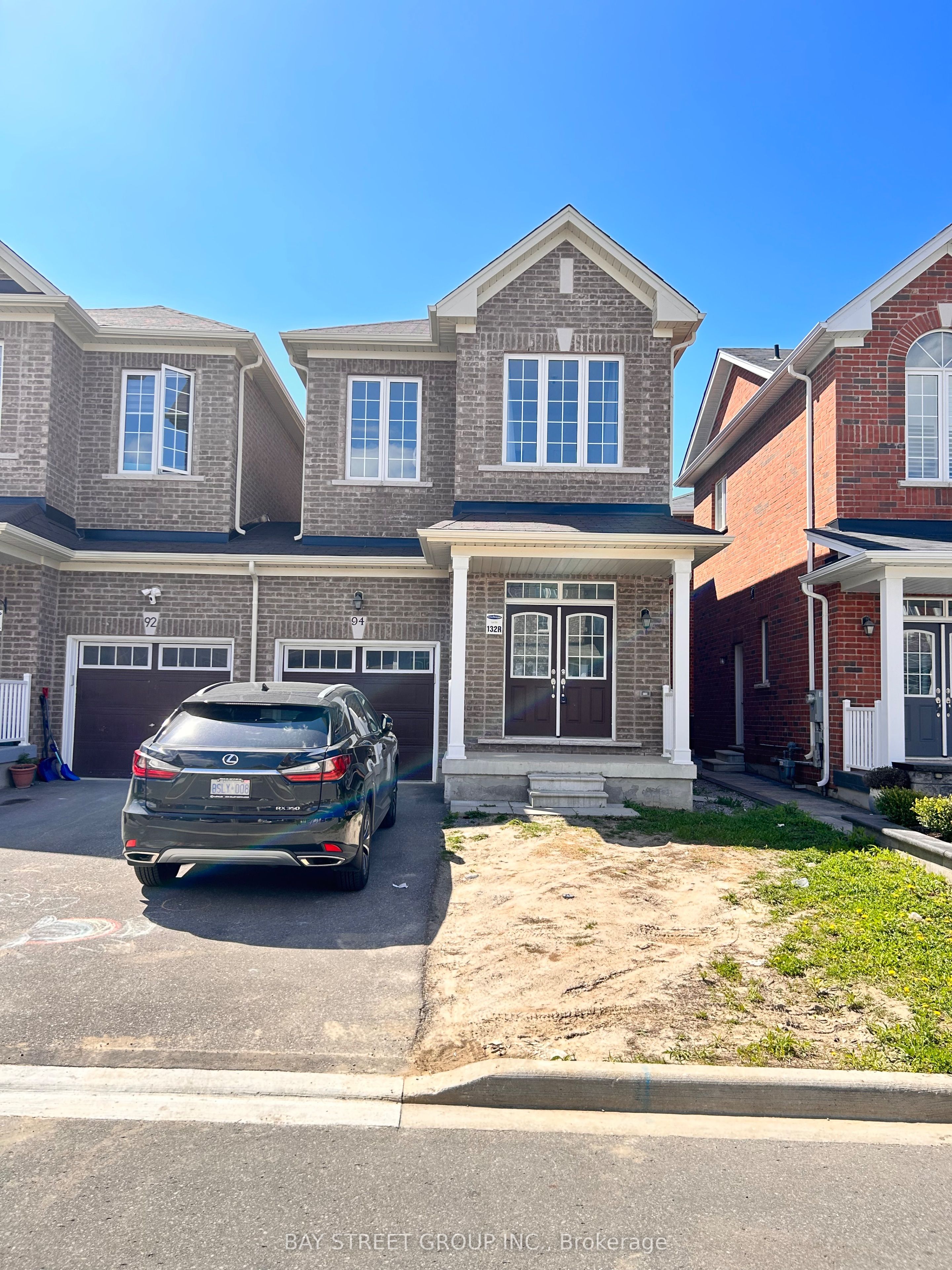 94 Titan Trail, Markham, ON L3S 3J5