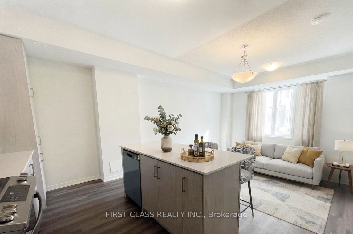 11 Almond Blossom Mews 138, Vaughan, ON L4K 0N7 photo 4