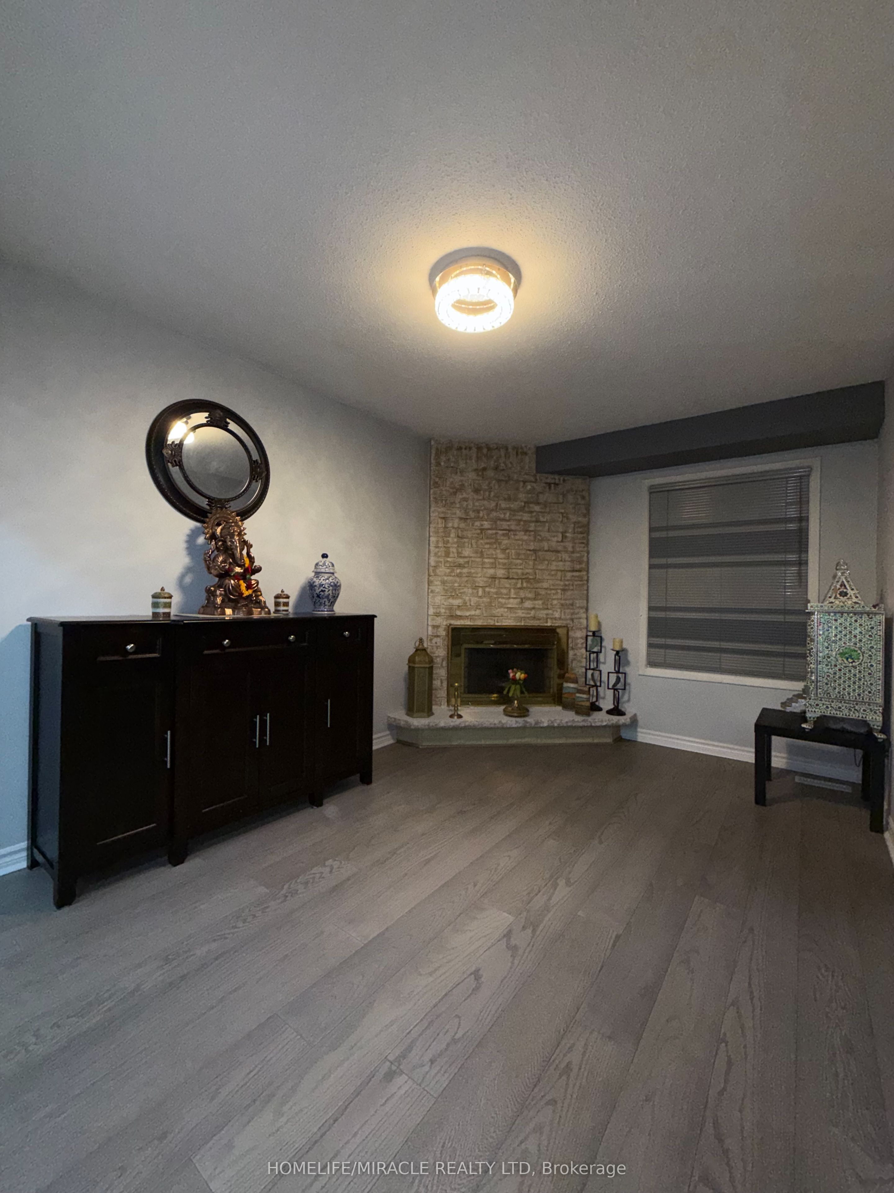 163 Mabley Crescent, Vaughan, ON L4J 2Z7 photo 5