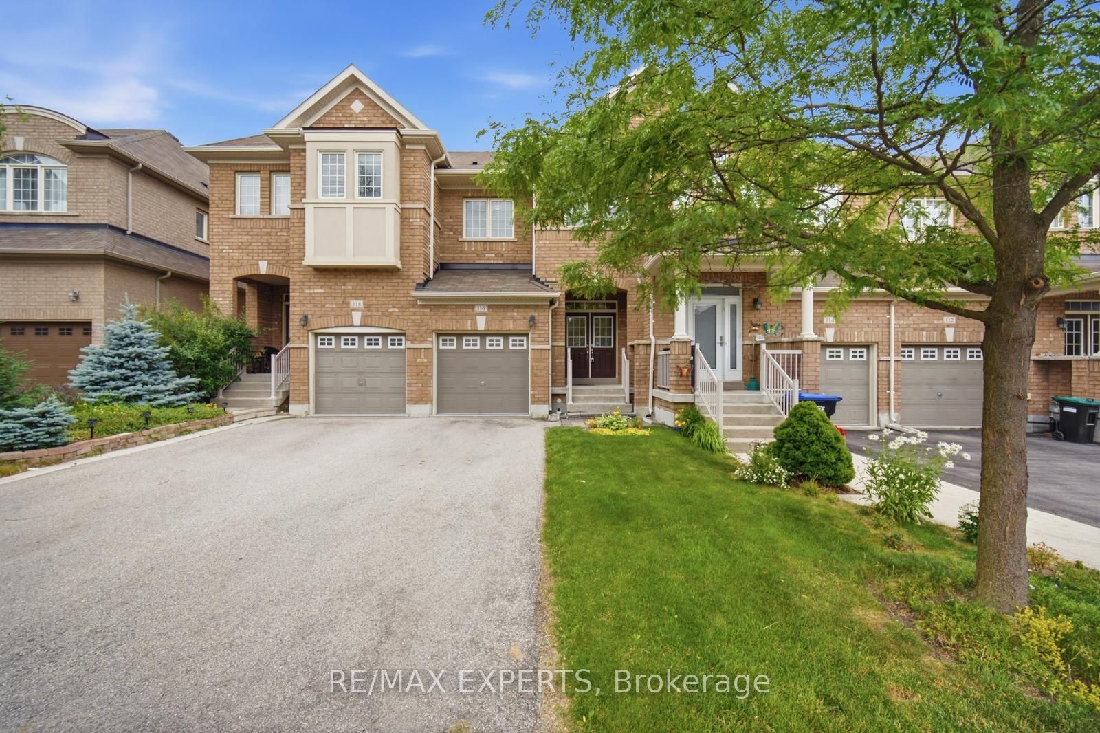 116 McCann Crescent, Bradford West Gwillimbury, ON L3Z 2A5 photo 2