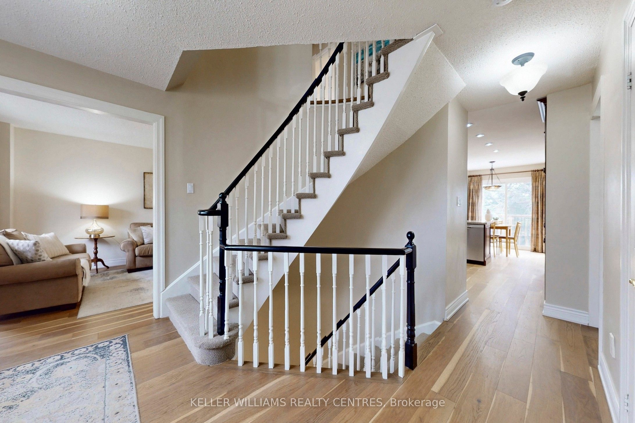 15 Beatty Crescent, Aurora, ON L4G 5V2 photo 5