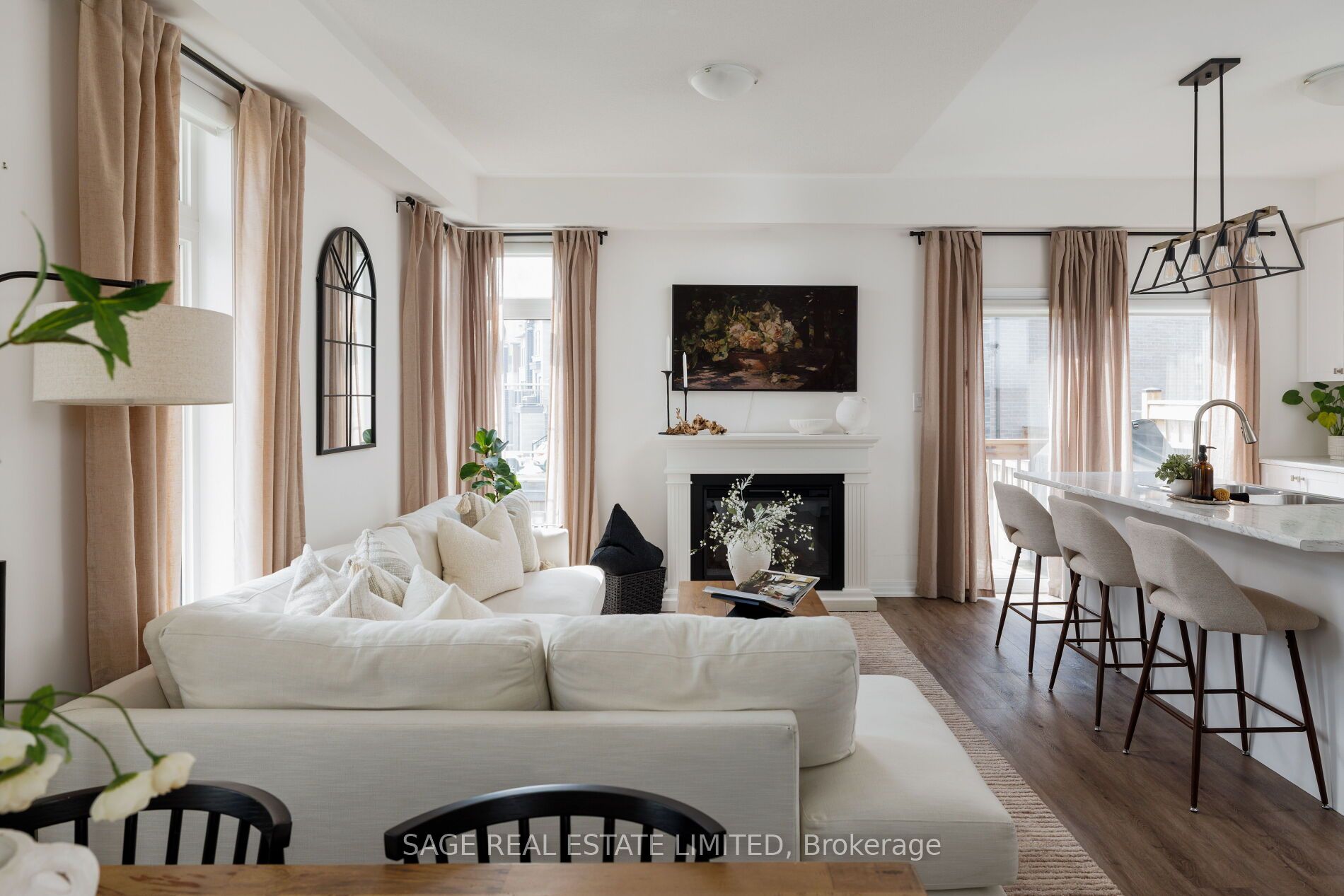 199 Tango Crescent, Newmarket, ON L3X 0K5 photo 2