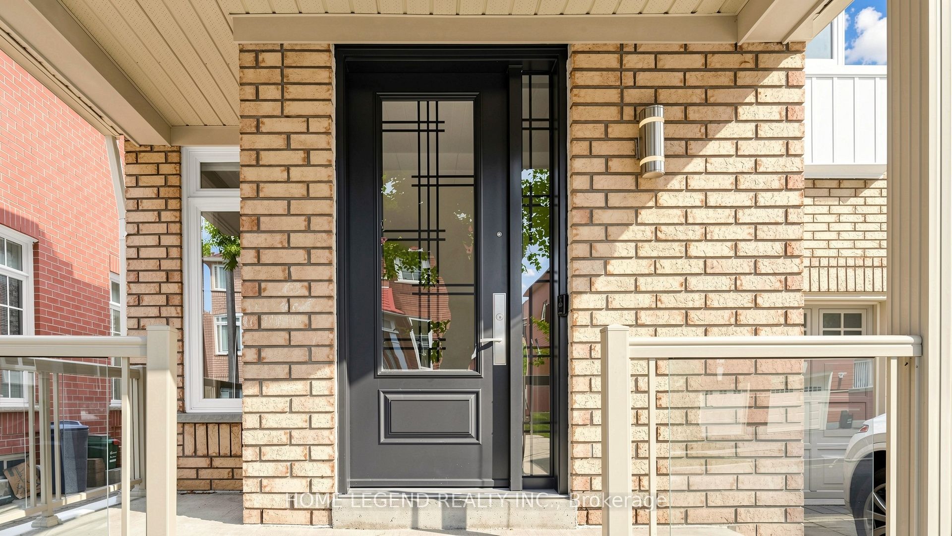 14 Mccaul Street, Markham, ON L6C 2E5 photo 4