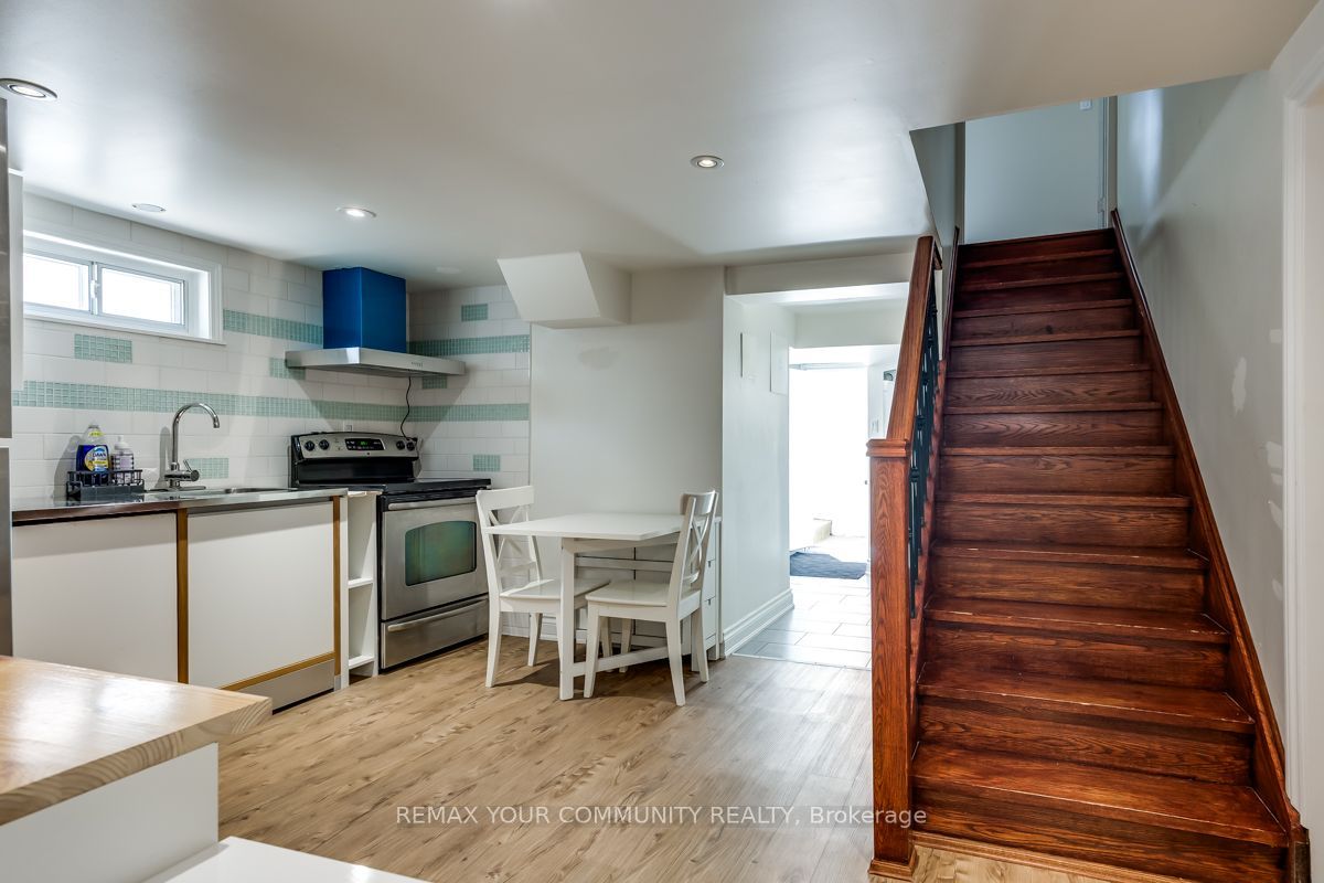 71 Hawman Avenue Lower Level, Vaughan, ON L4L 1S3 photo 3