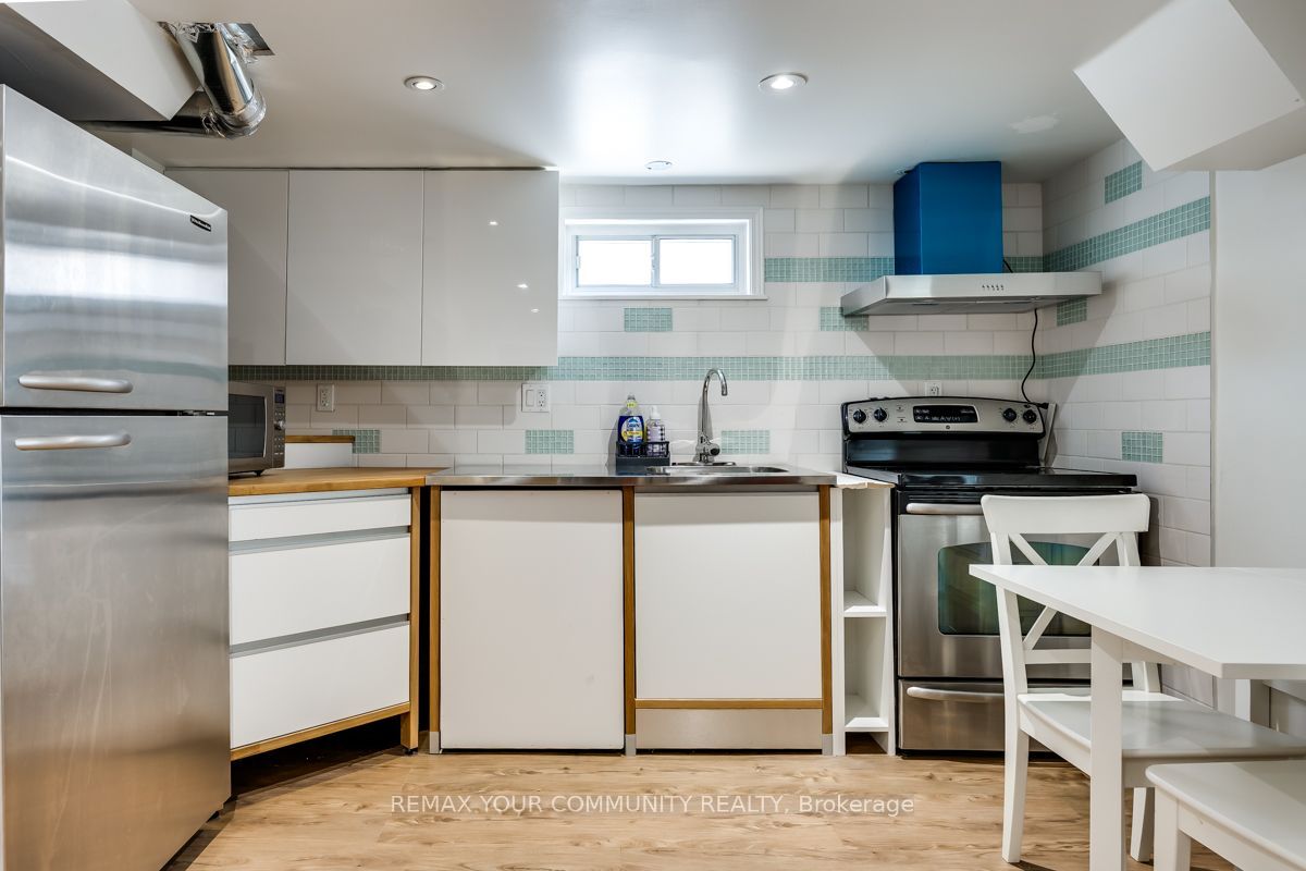 71 Hawman Avenue Lower Level, Vaughan, ON L4L 1S3 photo 4