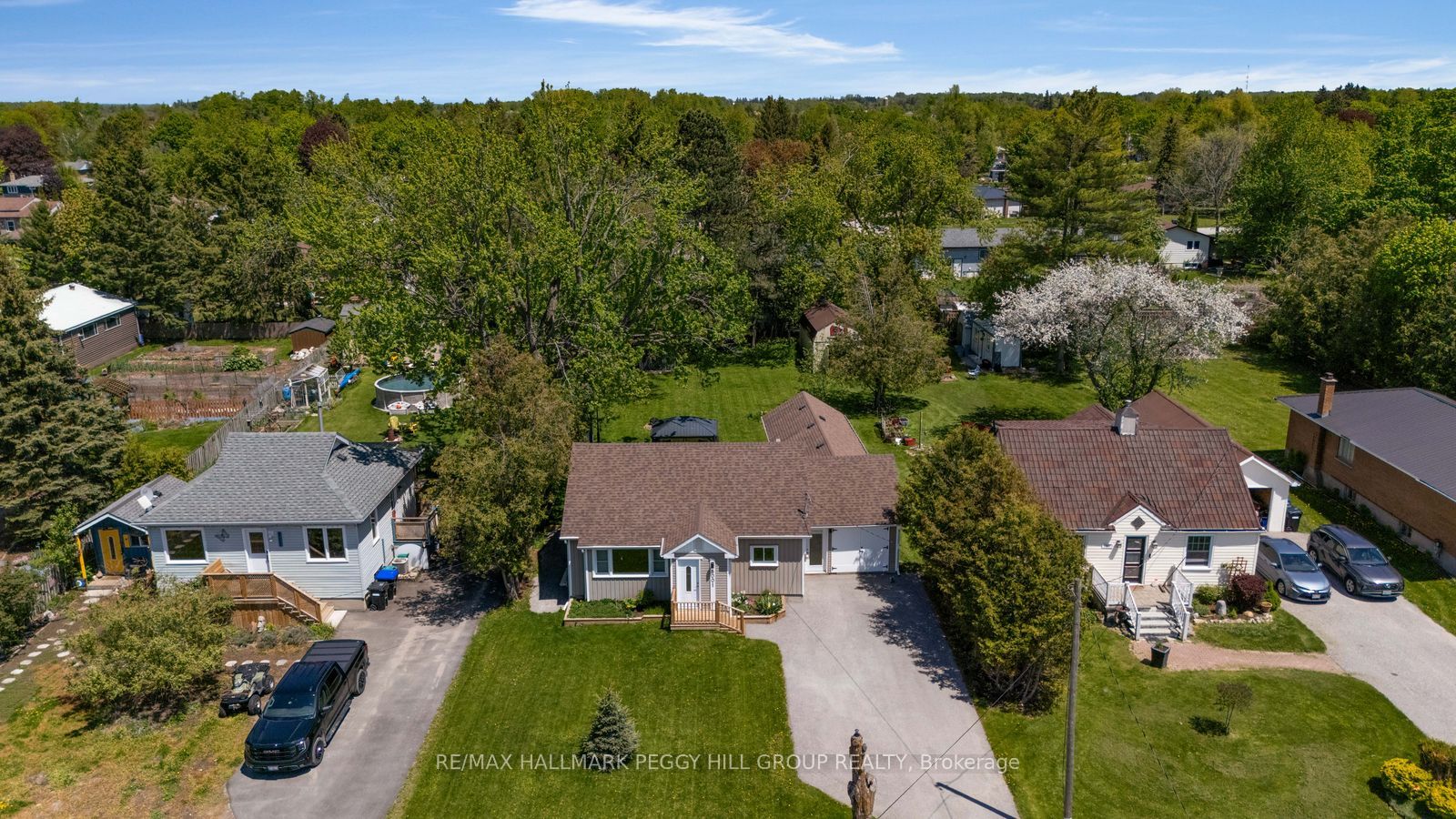 8001 Yonge Street, Innisfil, ON L9S 1L2 photo 2