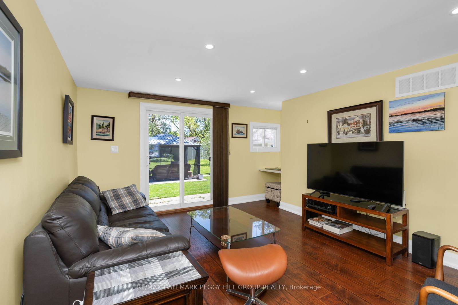 8001 Yonge Street, Innisfil, ON L9S 1L2 photo 3
