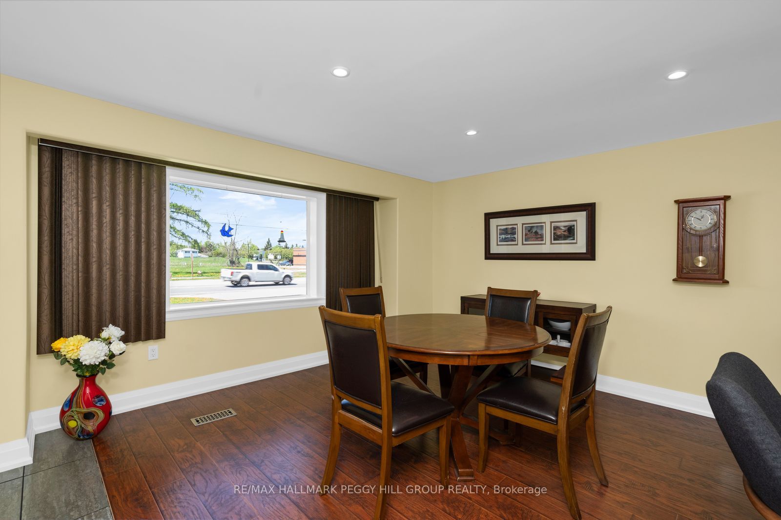 8001 Yonge Street, Innisfil, ON L9S 1L2 photo 4