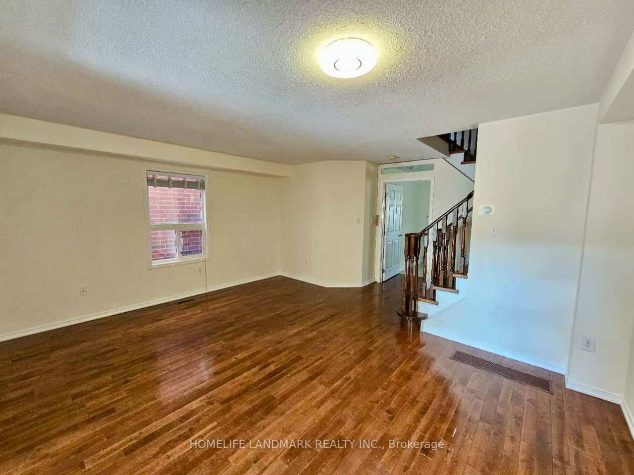 56 Briarcrest Drive, Markham, ON L6C 3E7 photo 2