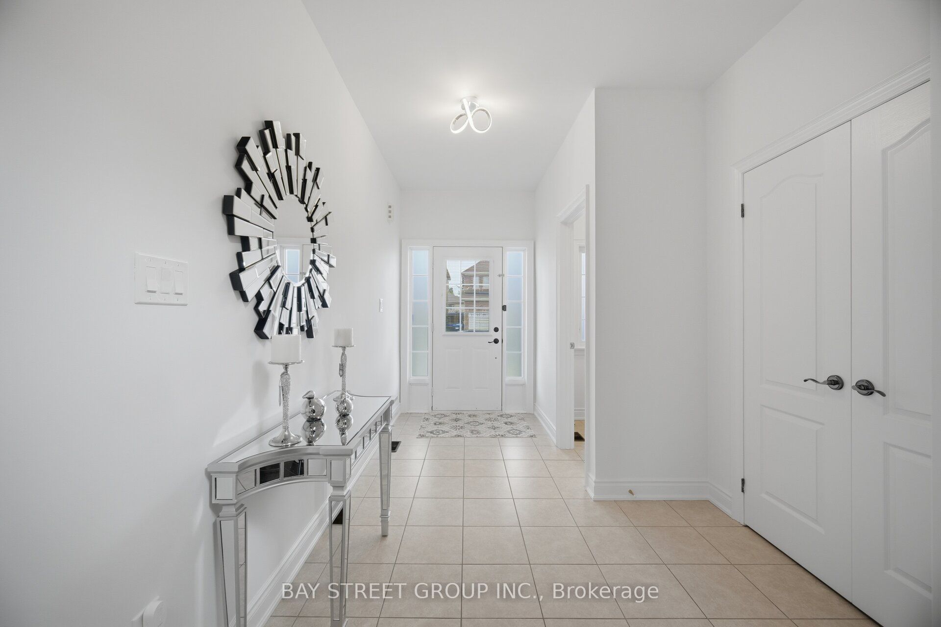 66 Milby Crescent, Bradford West Gwillimbury, ON L3Z 0X9 photo 5
