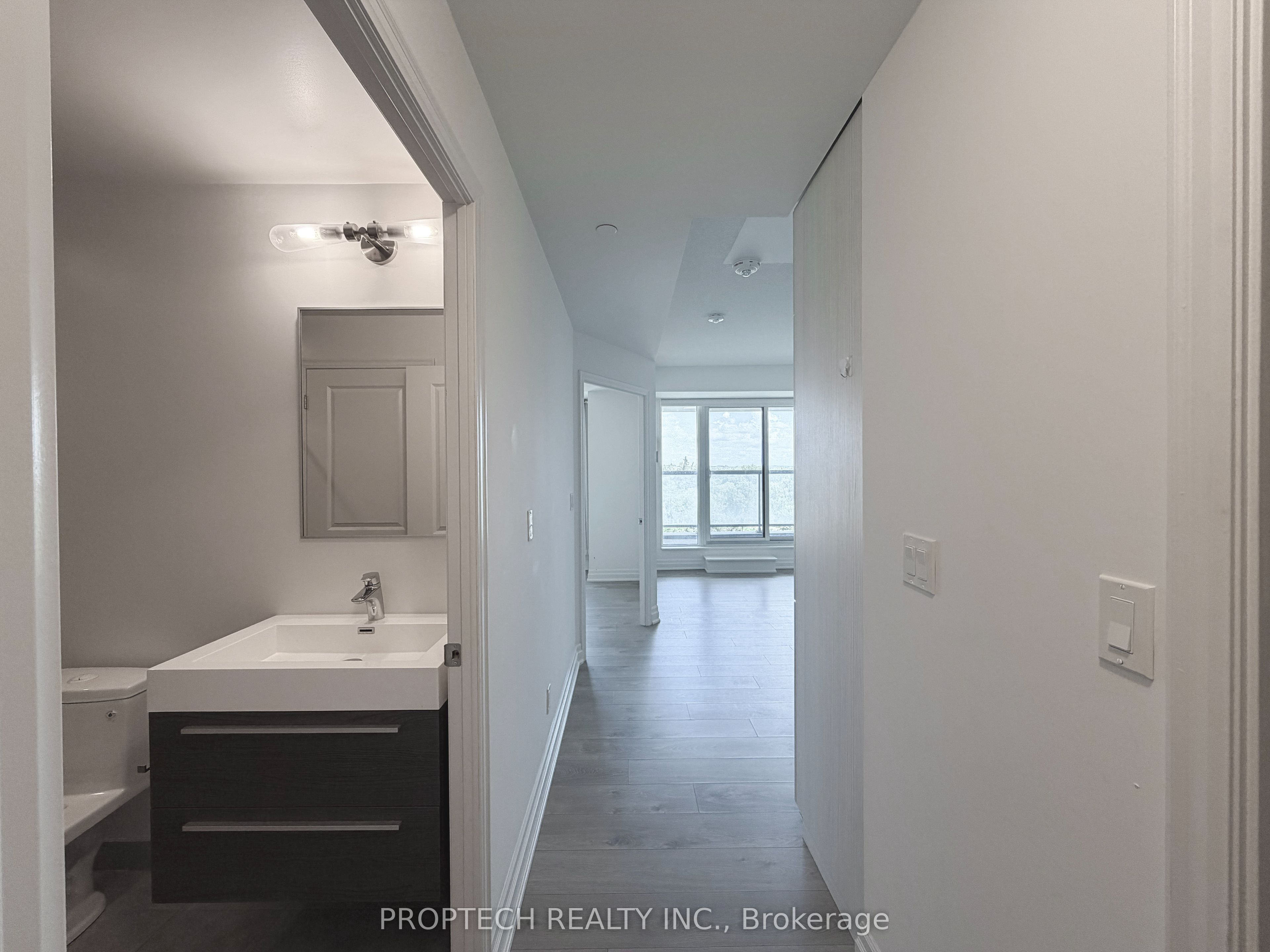 10 Rouge Valley Drive 526A, Markham, ON L6G 0G9 photo 3