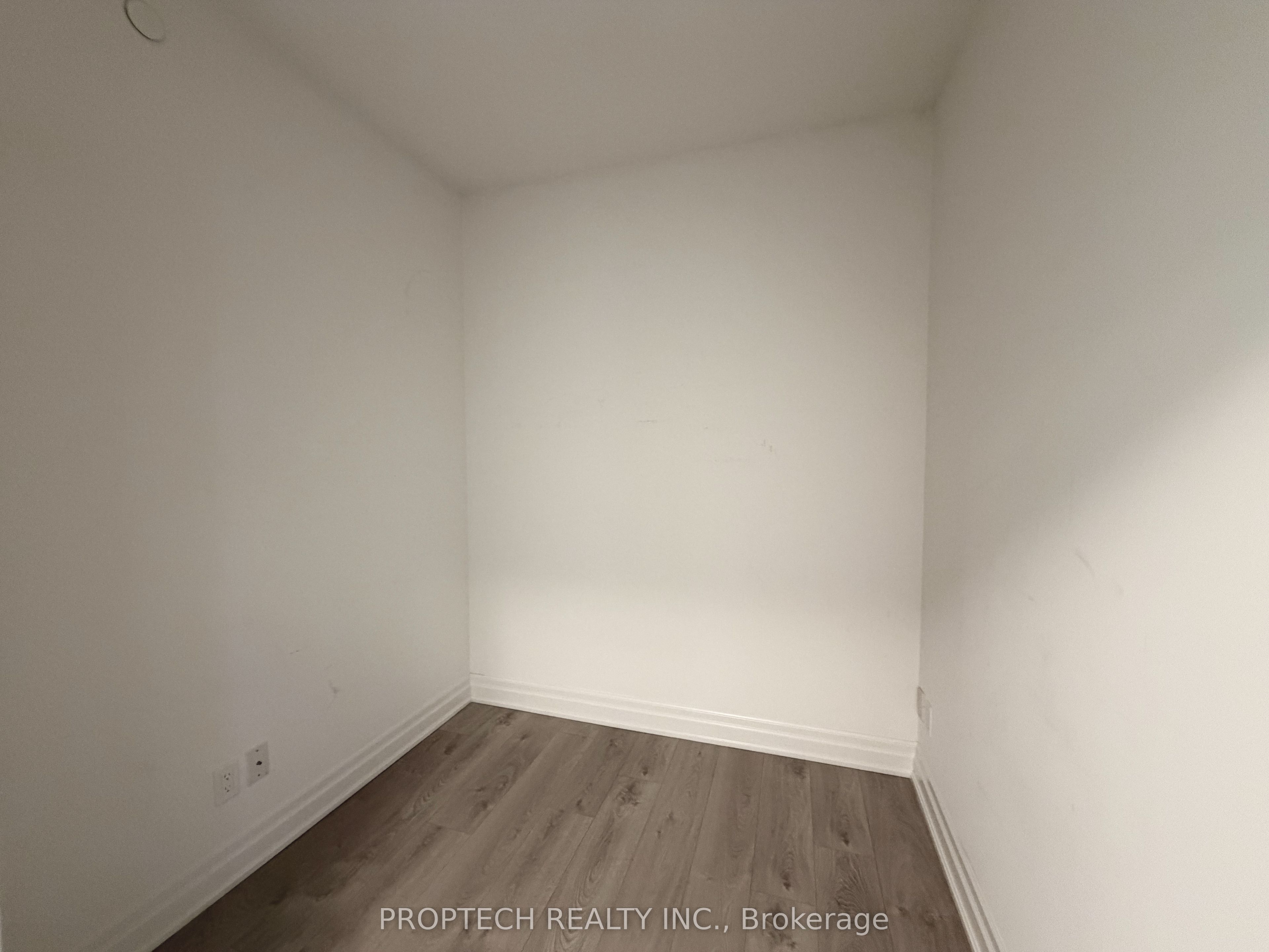 10 Rouge Valley Drive 526A, Markham, ON L6G 0G9 photo 4