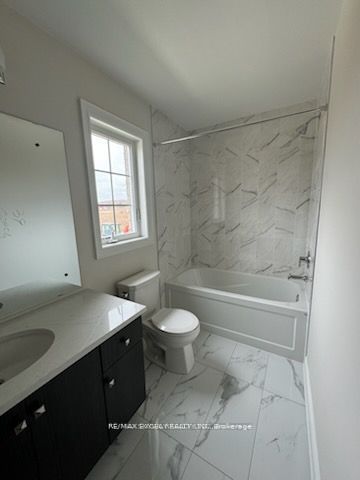 41 John Rolph Street Coach House, Markham, ON L6B 0A8 photo 5