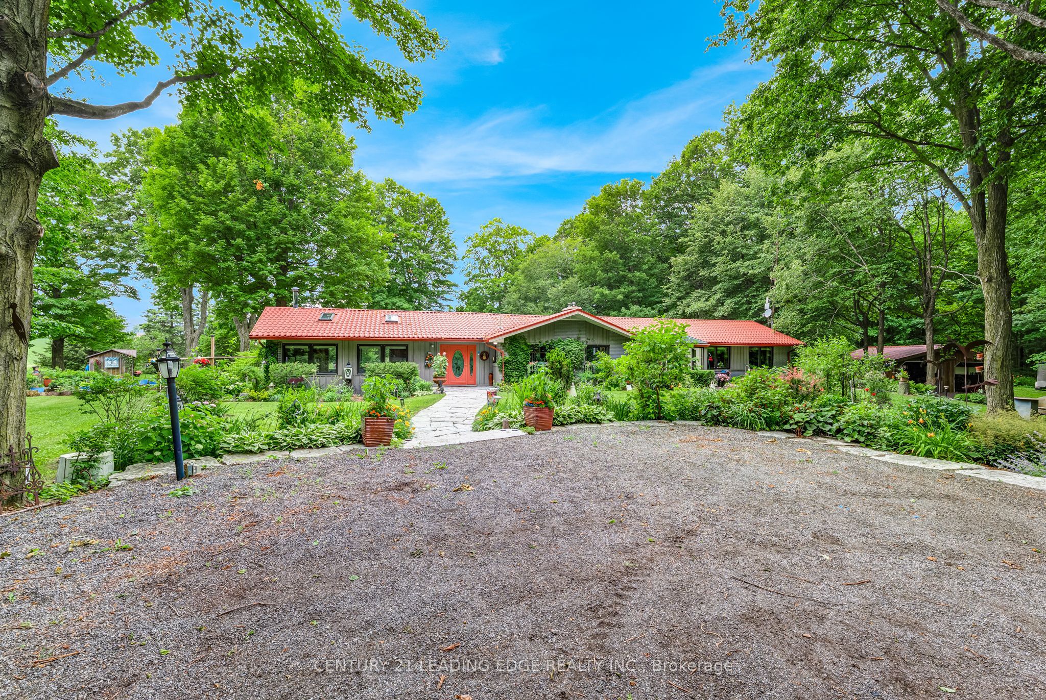 17962 9th Line, East Gwillimbury, ON L0G 1M0 photo 2