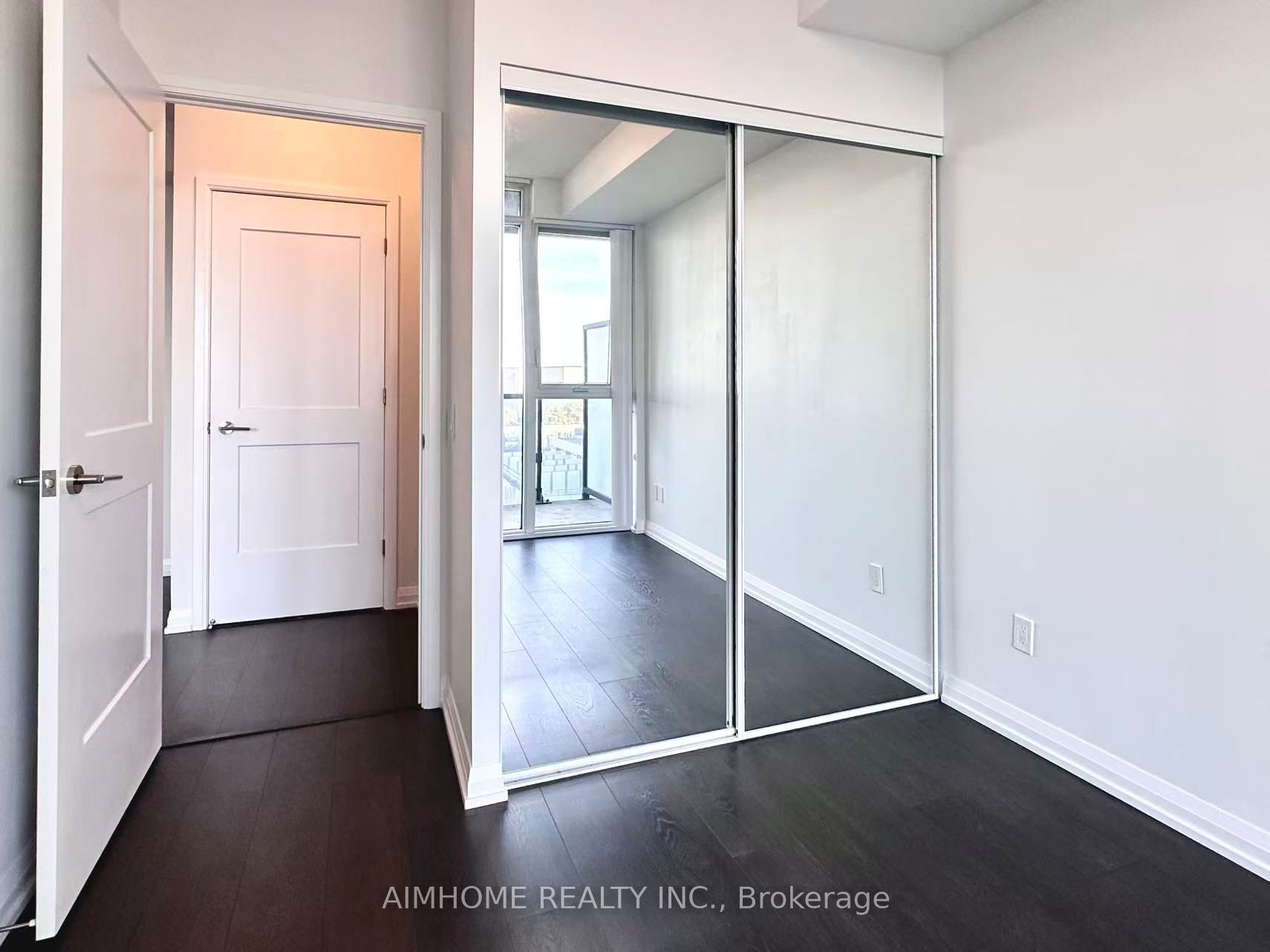 7895 Jane Street 601, Vaughan, ON L4K 2M7 photo 5