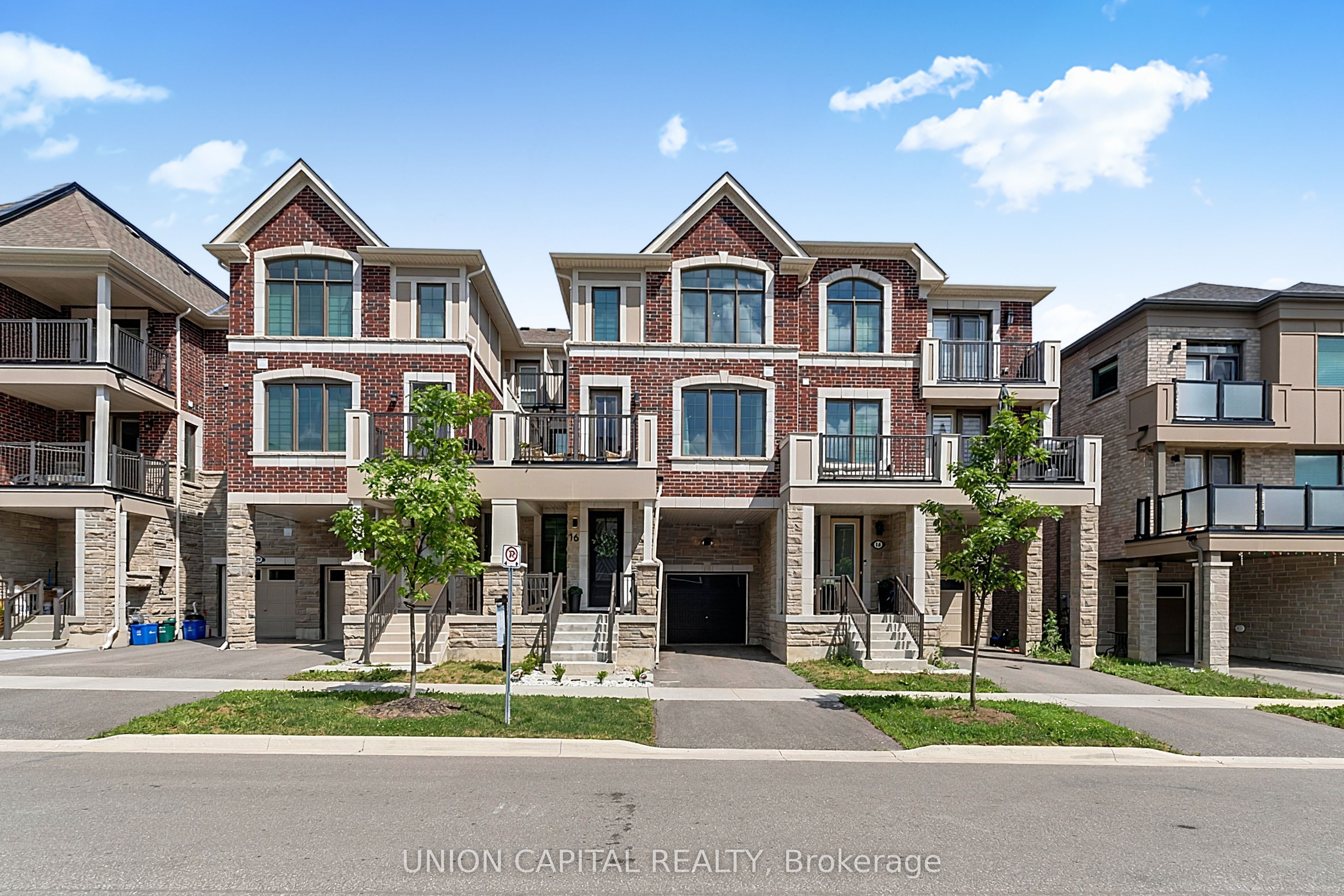 16 Thomas Frisby Jr Crescent, Markham, ON L6C 3L1 photo 5