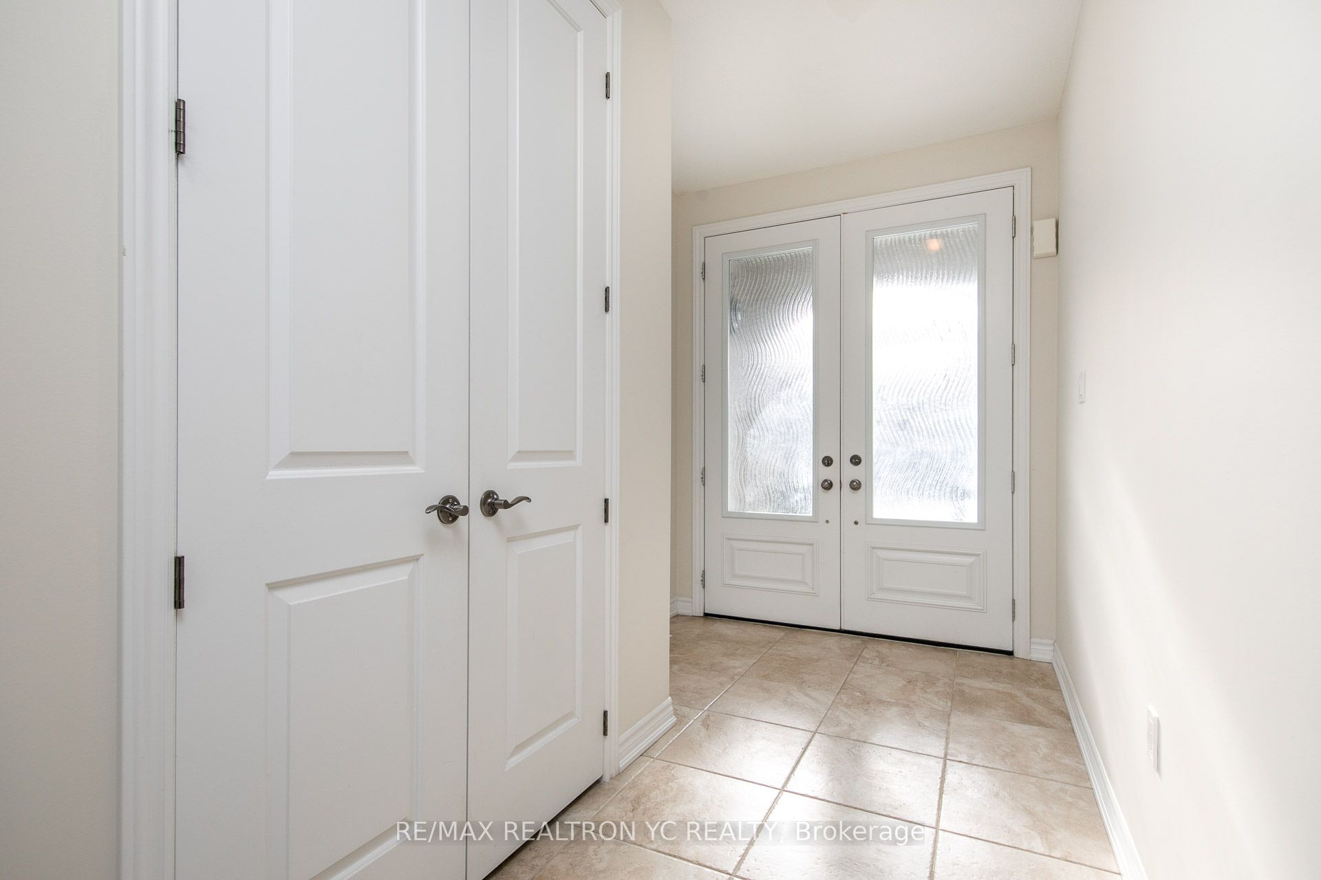 56 Walker Boulevard, New Tecumseth, ON L9R 0N3 photo 4