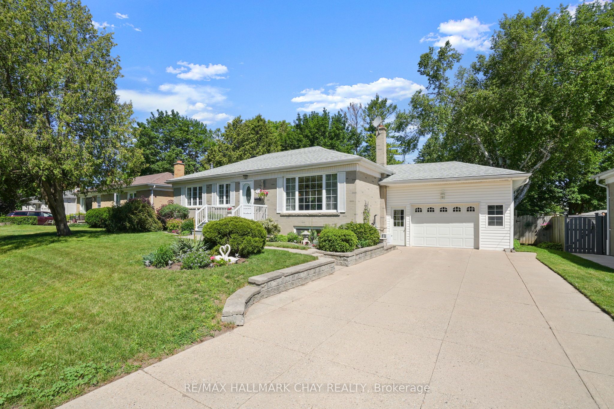 34 Elm Street, New Tecumseth, ON L9R 1M7 photo 3