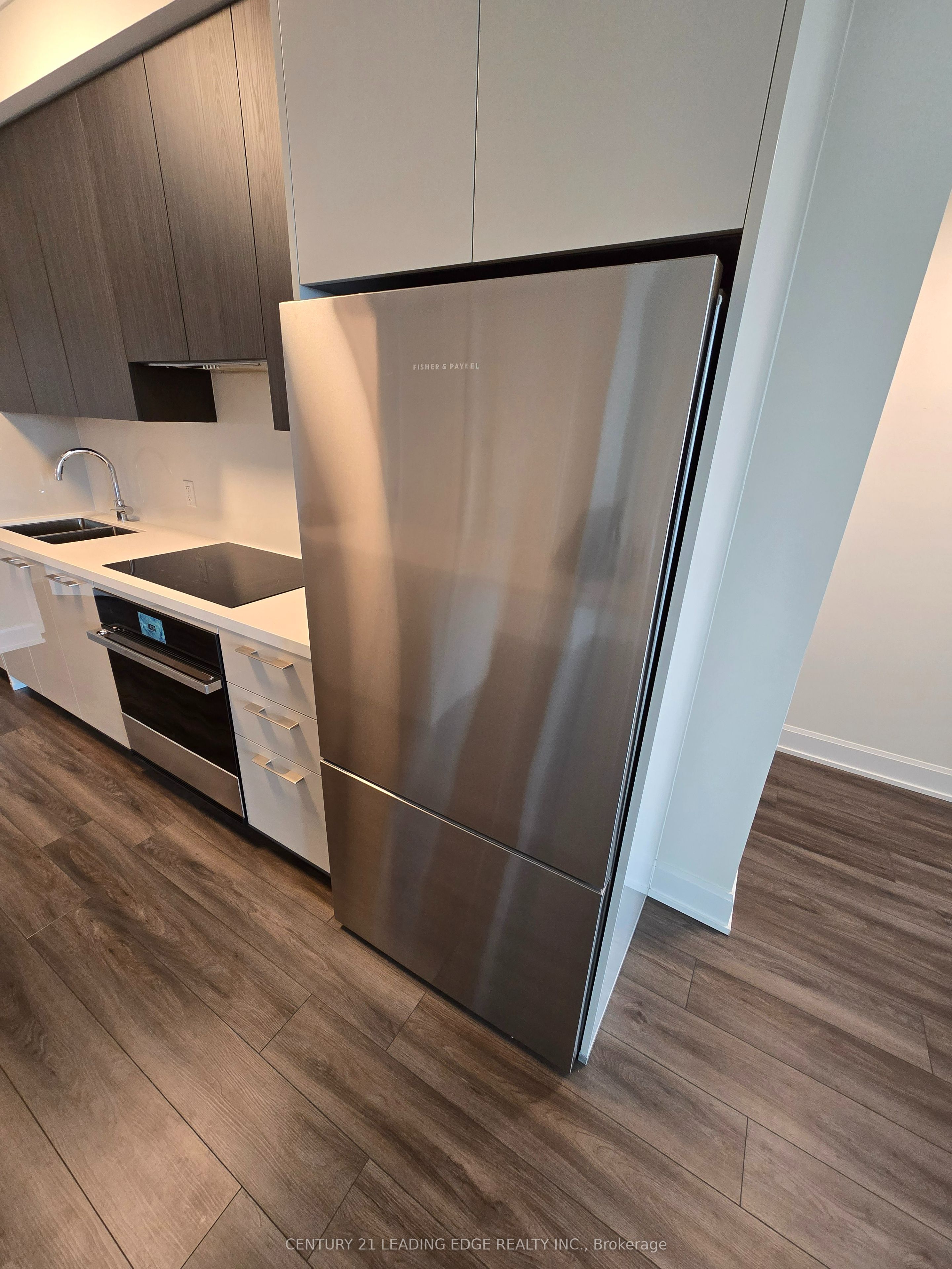 8 Water Walk Drive 1101, Markham, ON L3R 6L4 photo 4