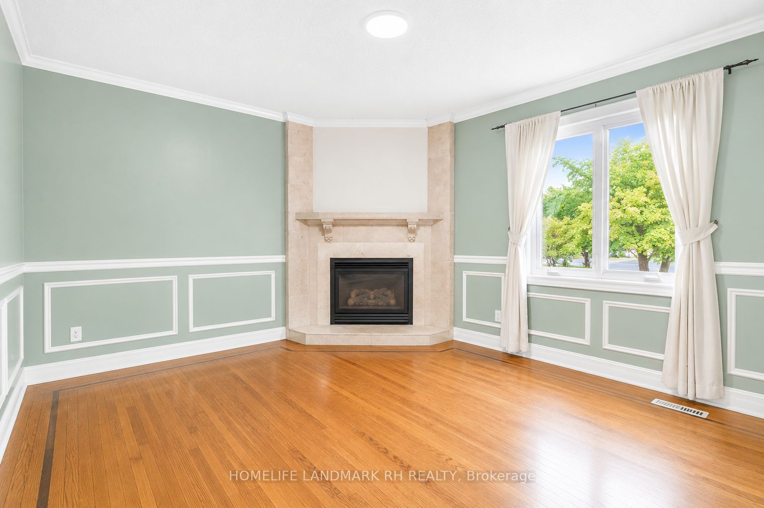 101 Pentland Crescent, Vaughan, ON L6A 1T5 photo 4
