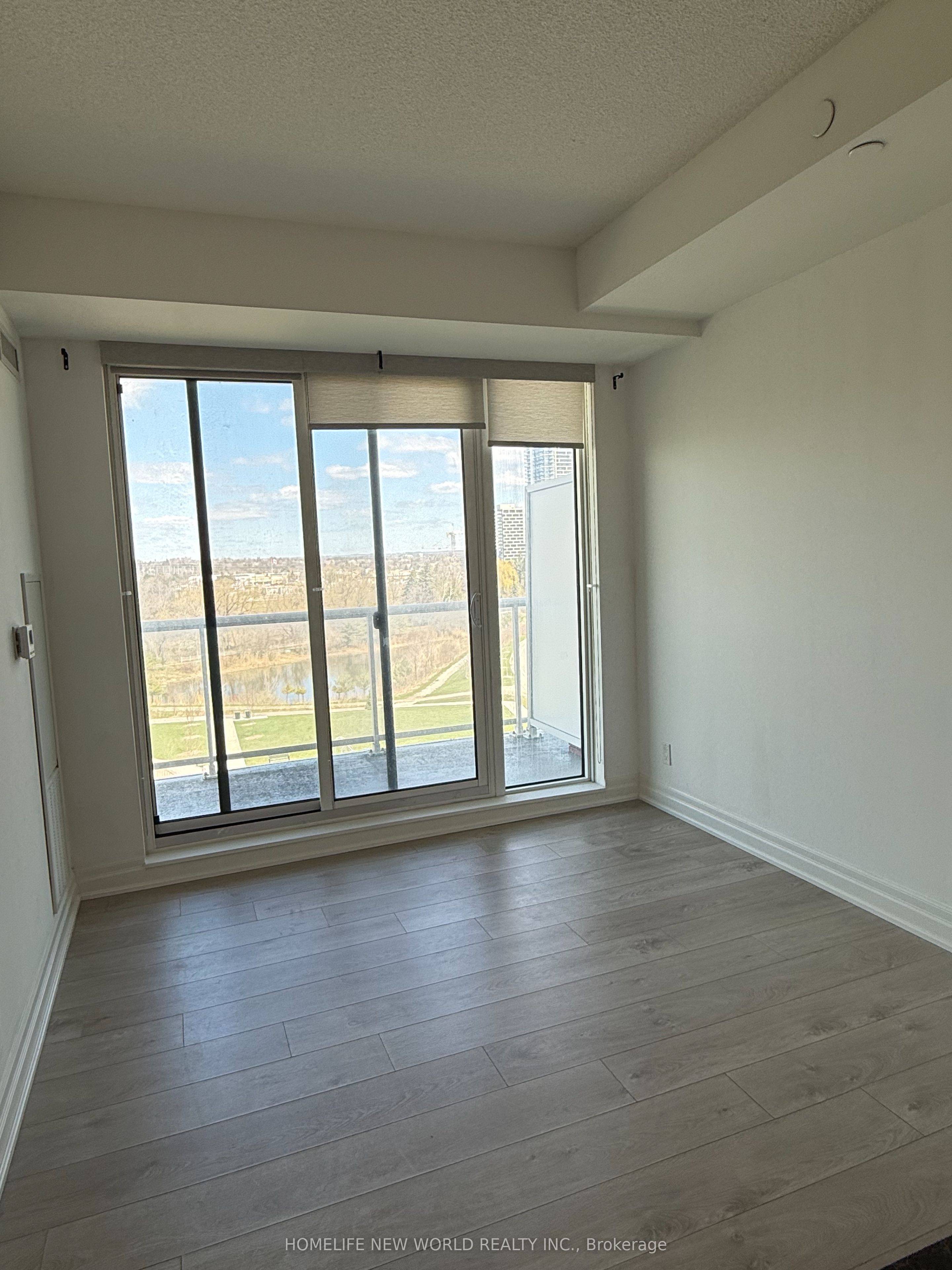 18 Rouge Valley Drive W 601, Markham, ON L6G 0H1 photo 4