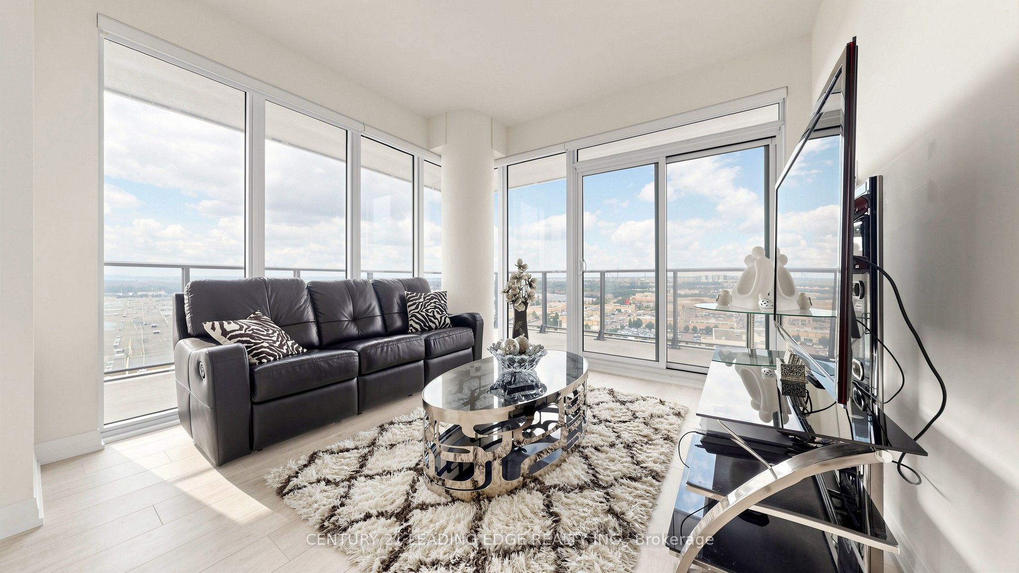 9000 JANE Street 1421, Vaughan, ON L4K 0M6 photo 4