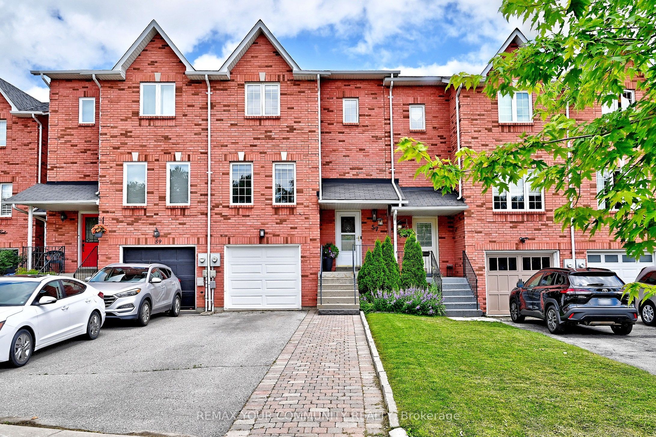 57 Hattie Court, Georgina, ON L4P 3Z8 photo 3