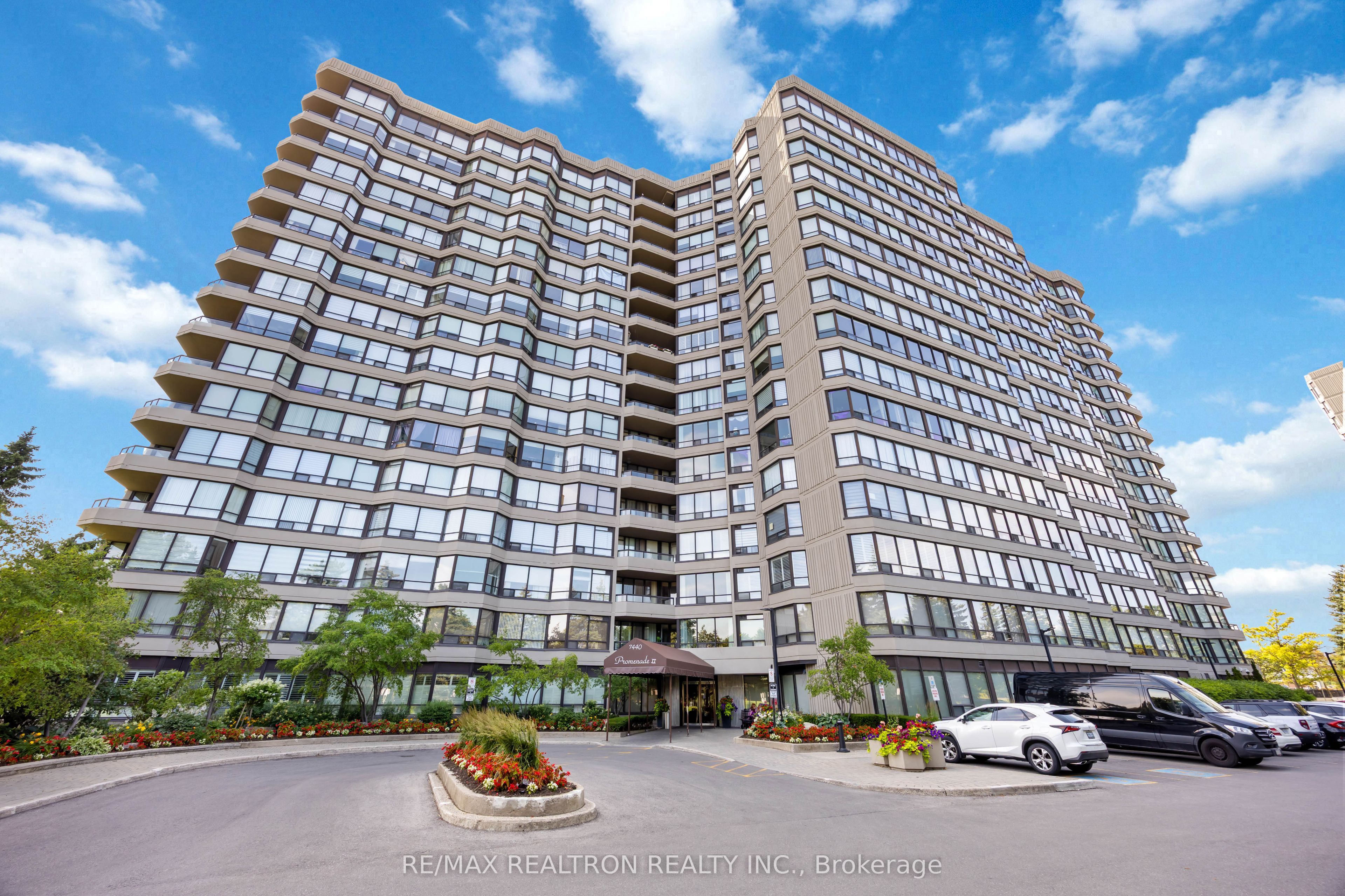 7440 Bathurst Street 608, Vaughan, ON L4J 7K8