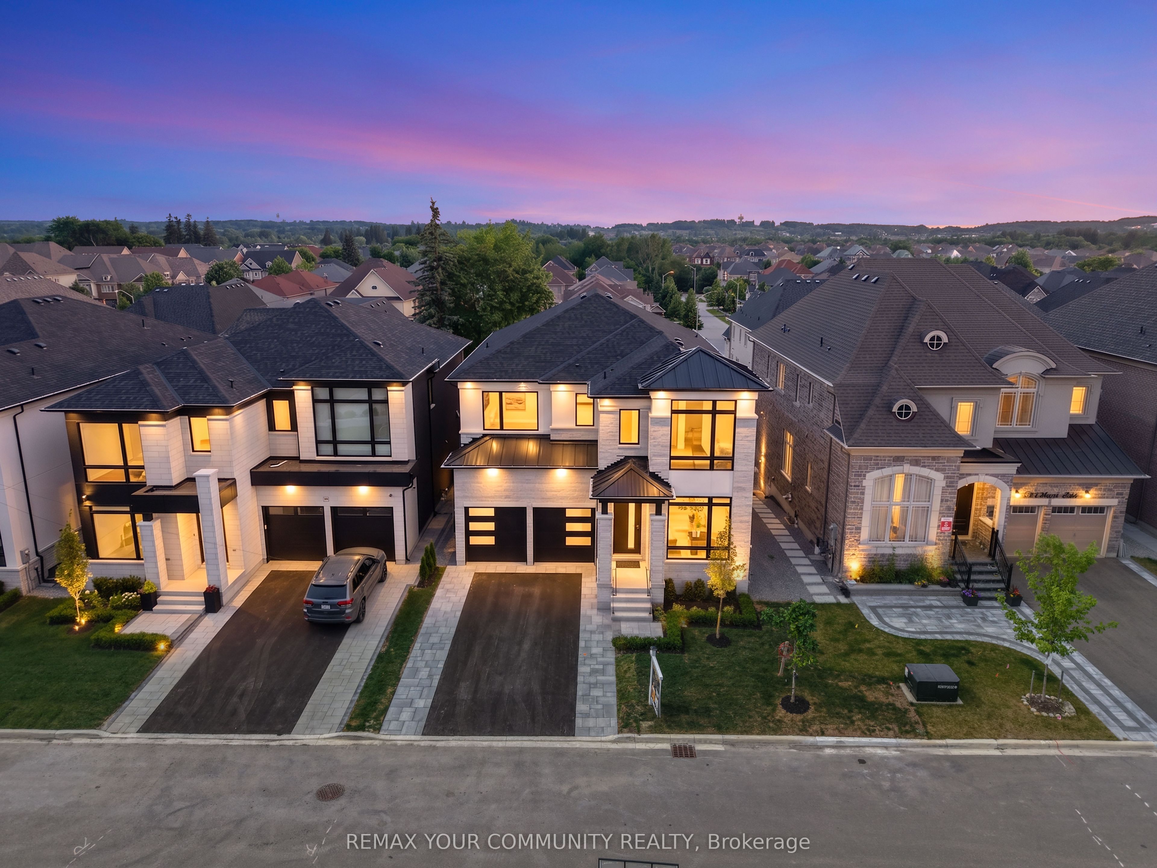 23 Menotti Drive, Richmond Hill, ON L4E 2Z2 photo 3
