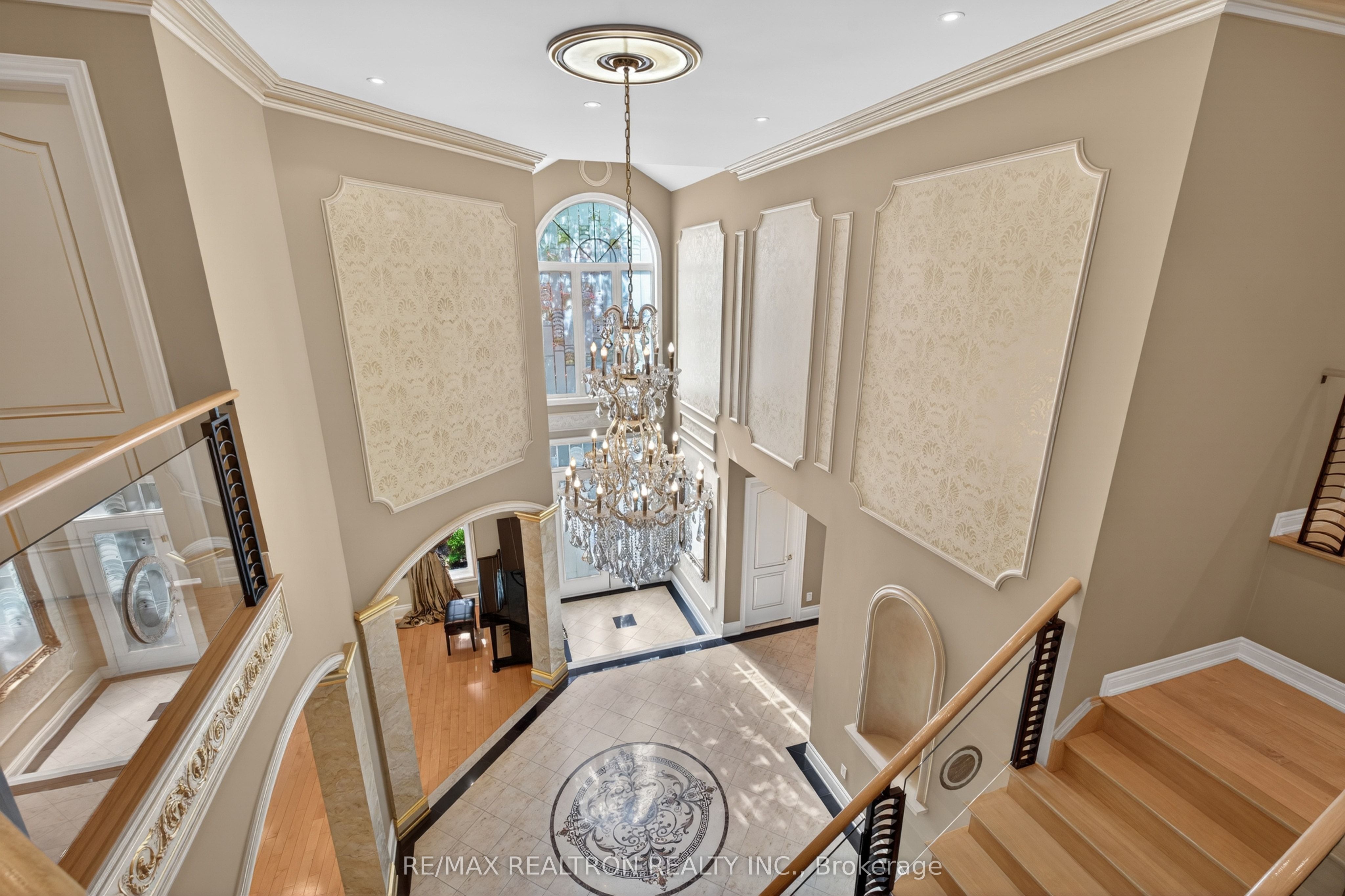 171 Lawrie Road, Vaughan, ON L4J 8N6